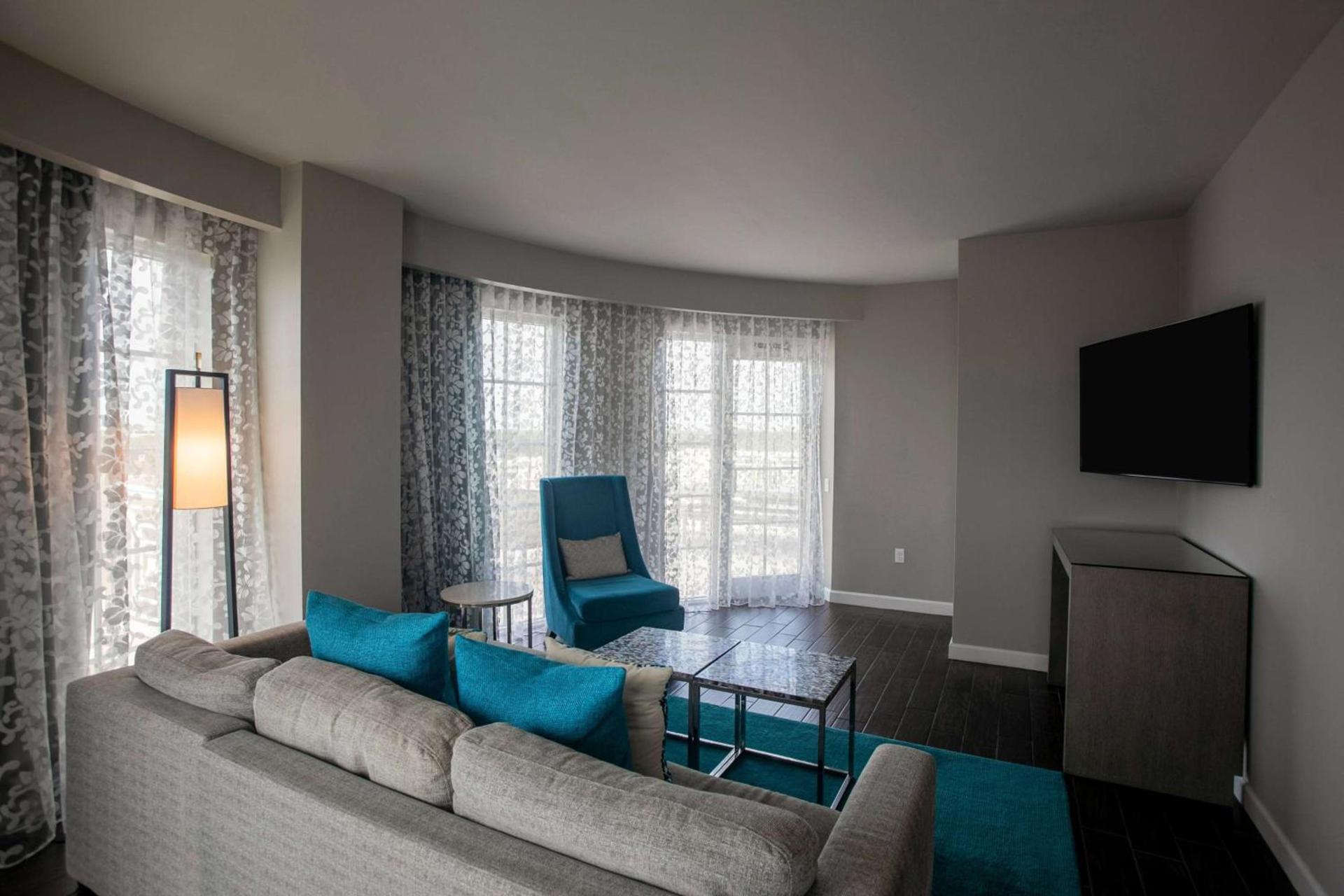 Wyndham Grand Jupiter at Harbourside Place photo 52