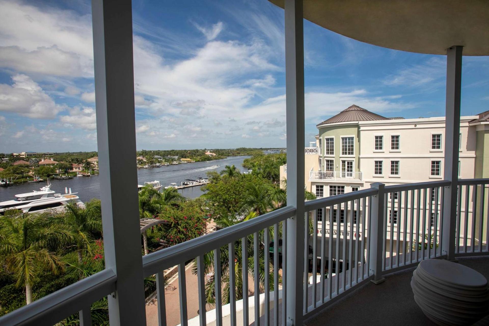 Wyndham Grand Jupiter at Harbourside Place photo 57
