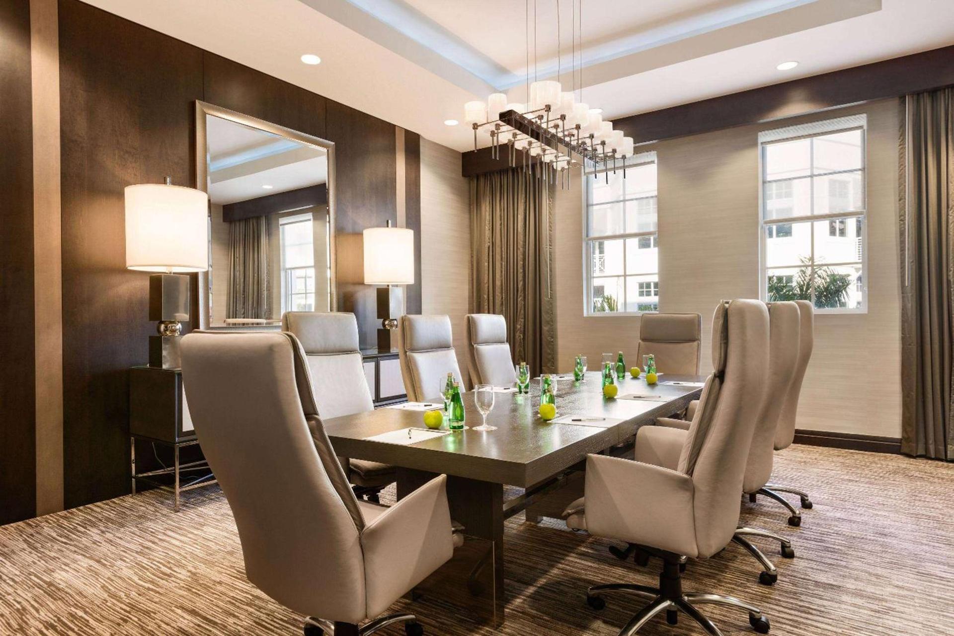 Wyndham Grand Jupiter at Harbourside Place photo 81