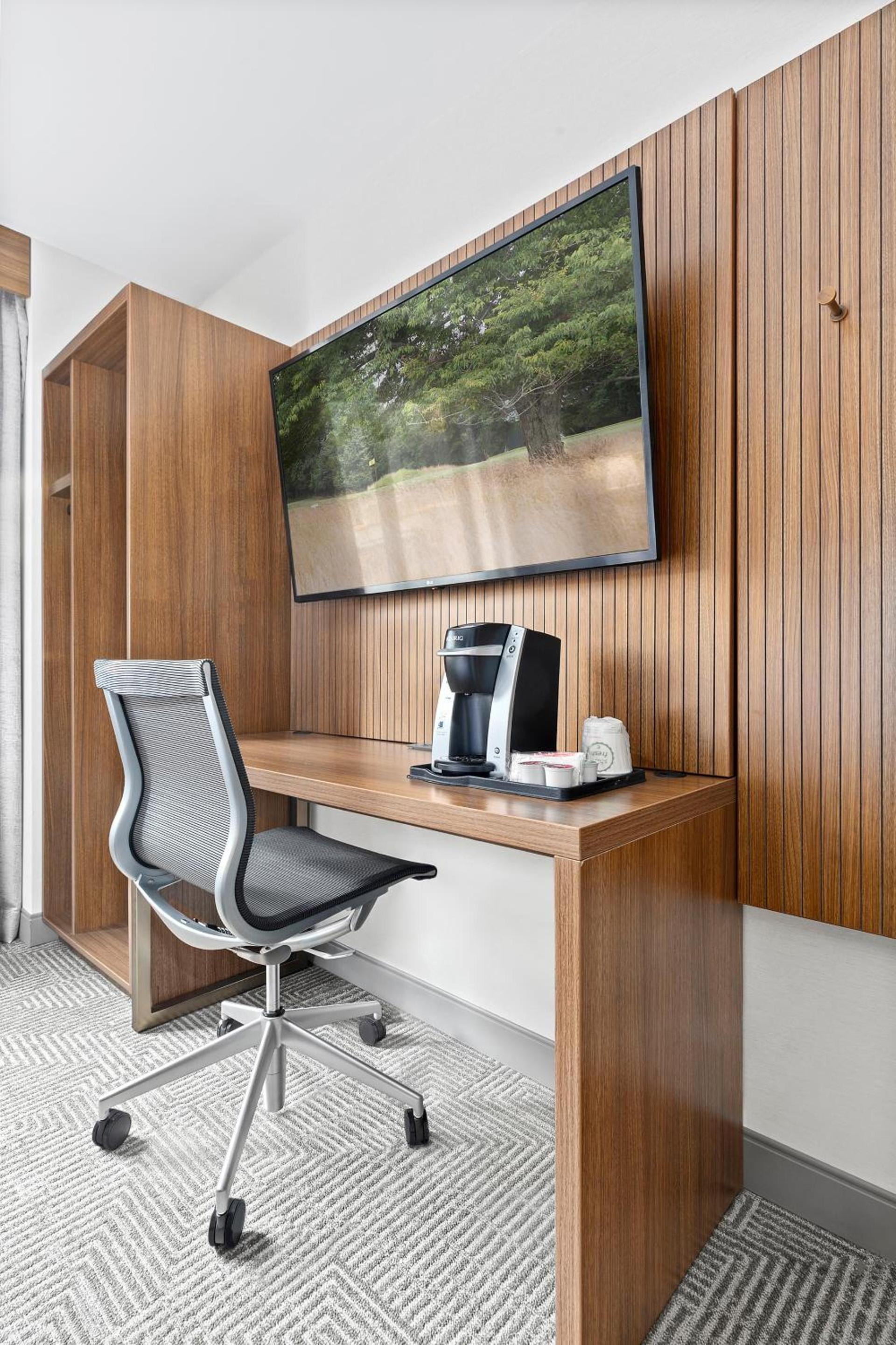 Holiday Inn Manhattan 6th Ave - Chelsea by IHG photo 5