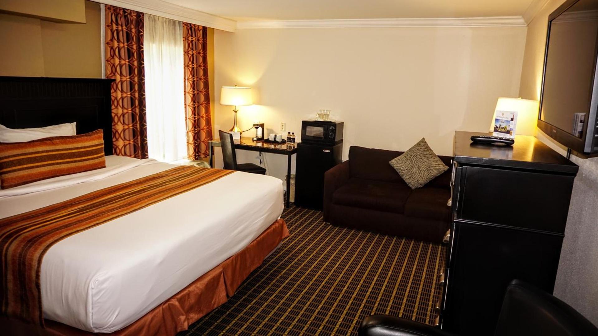 The Wilshire Grand Hotel photo 9