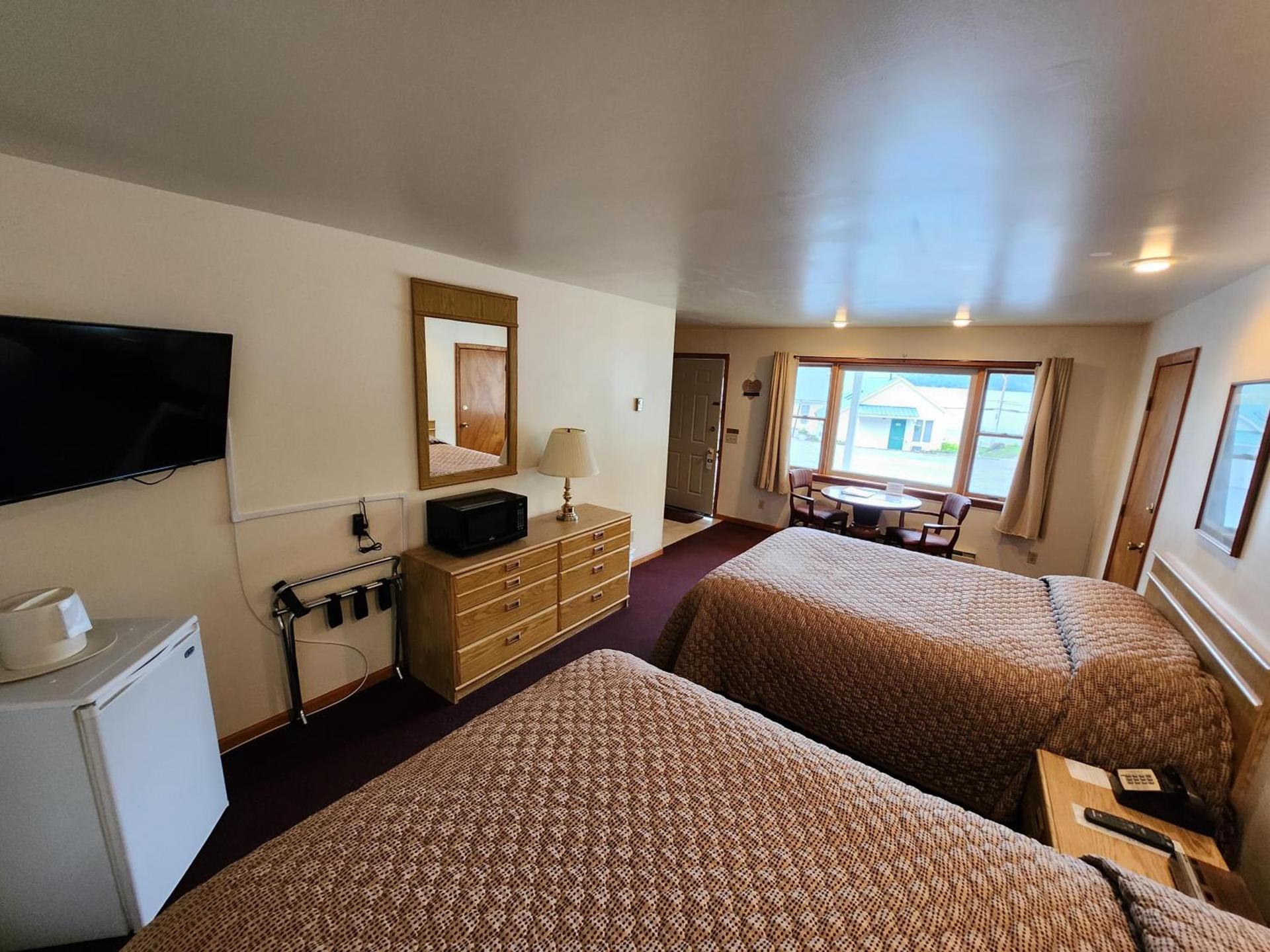 Lake View Motel photo 67