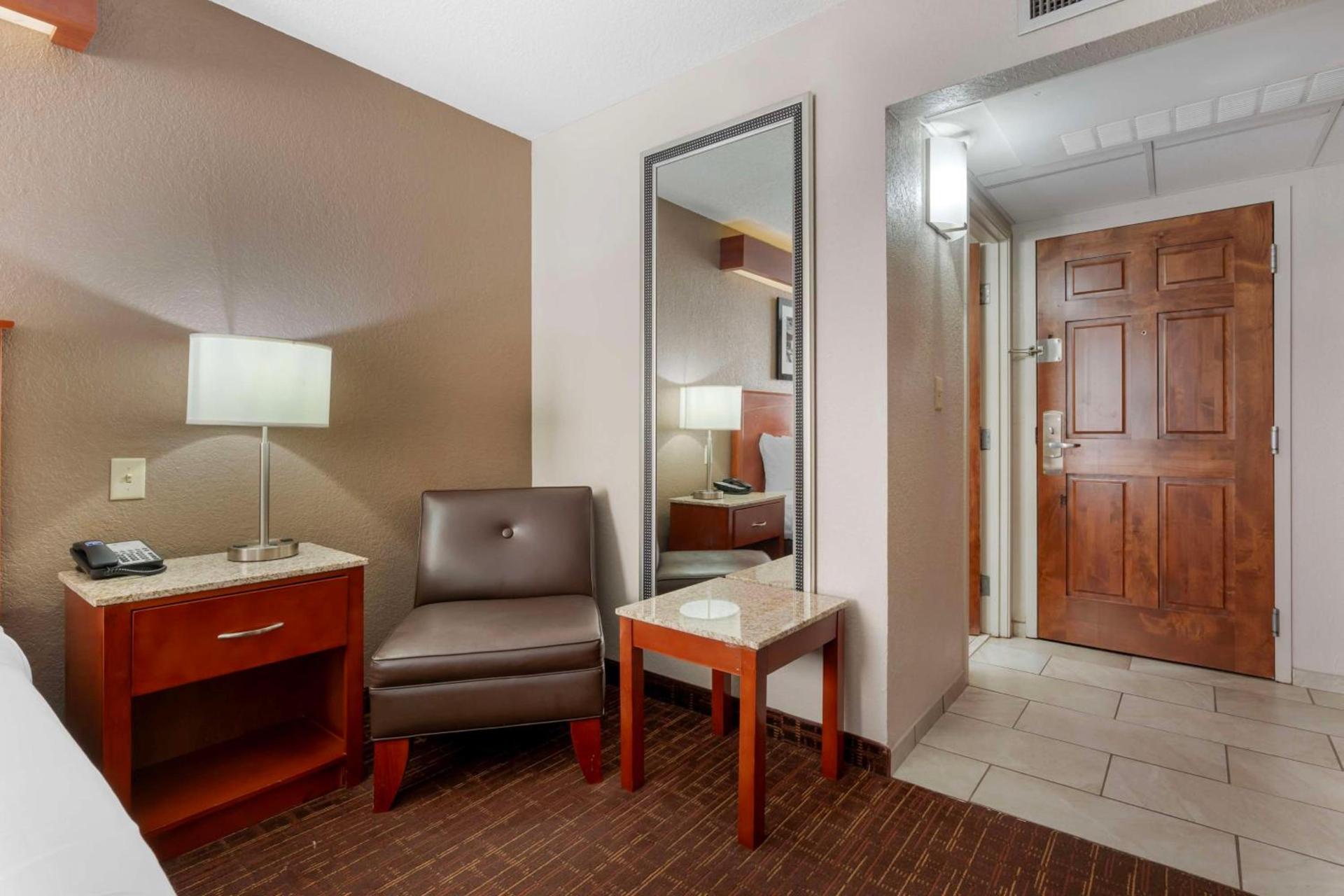 Best Western Plus Boomtown Casino Hotel photo 12