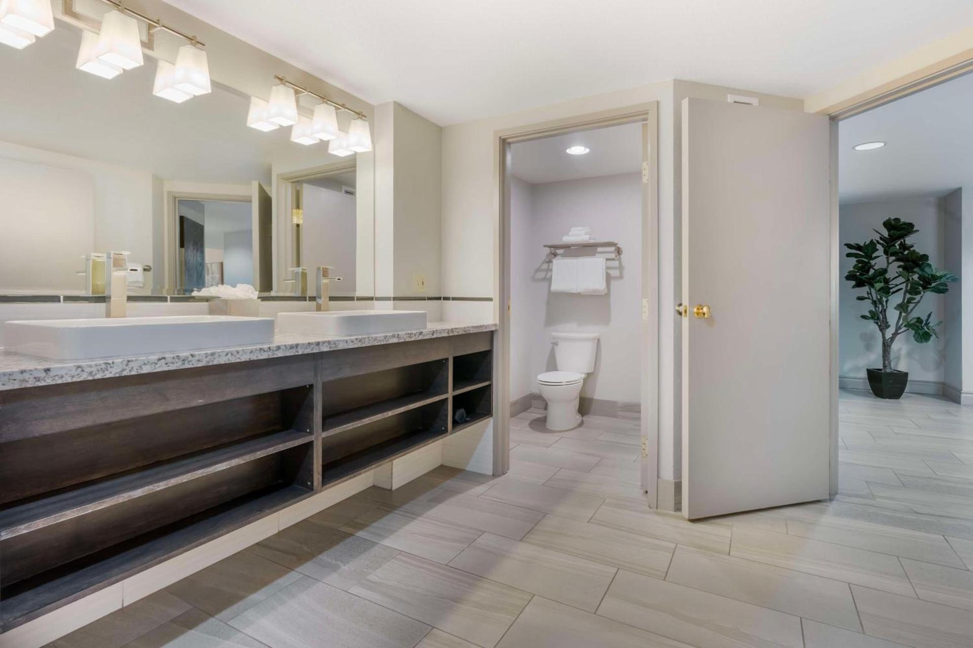 Best Western Plus Boomtown Casino Hotel photo 38
