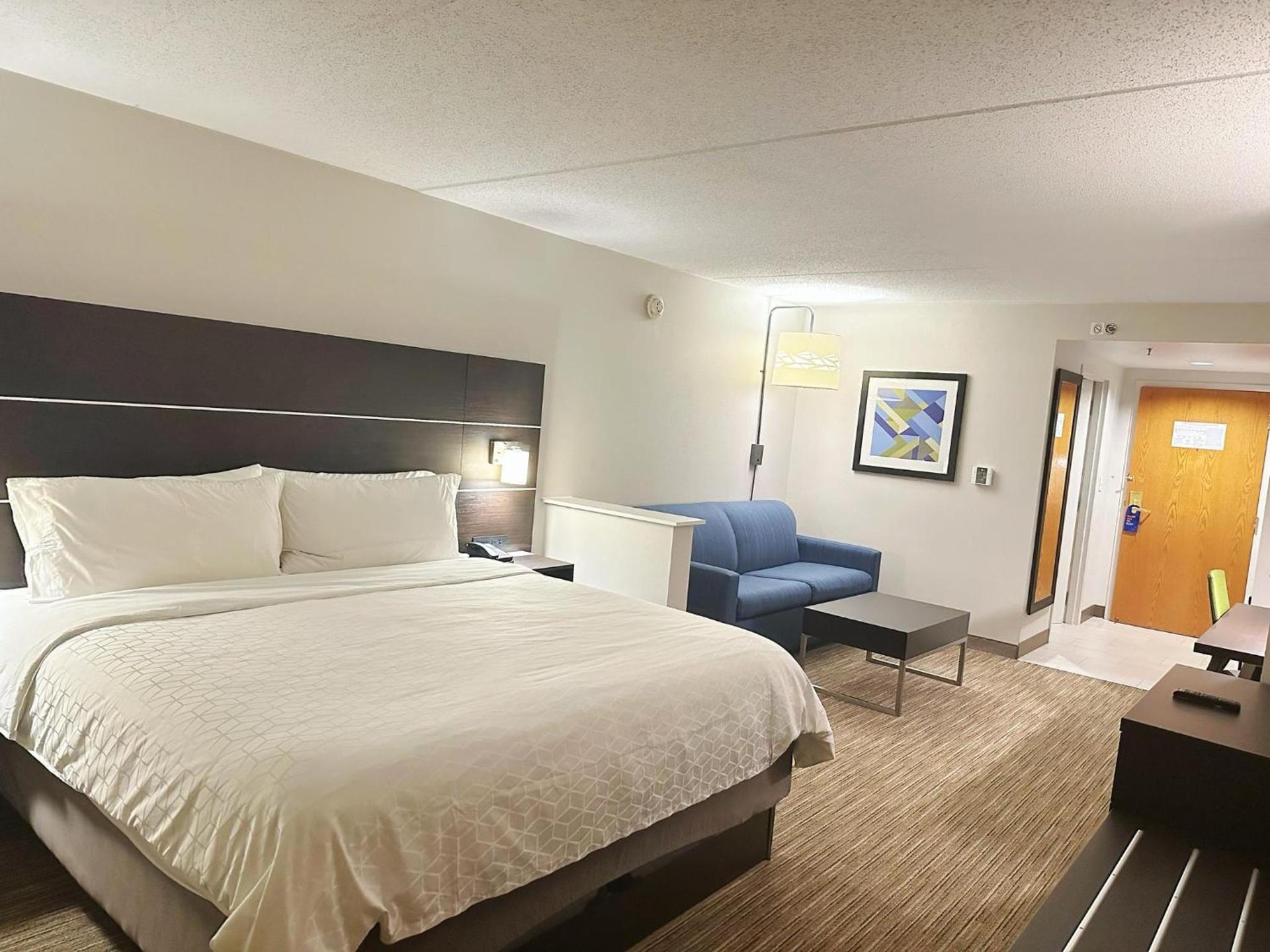 Holiday Inn Express & Suites - Prospect Heights by IHG photo 28