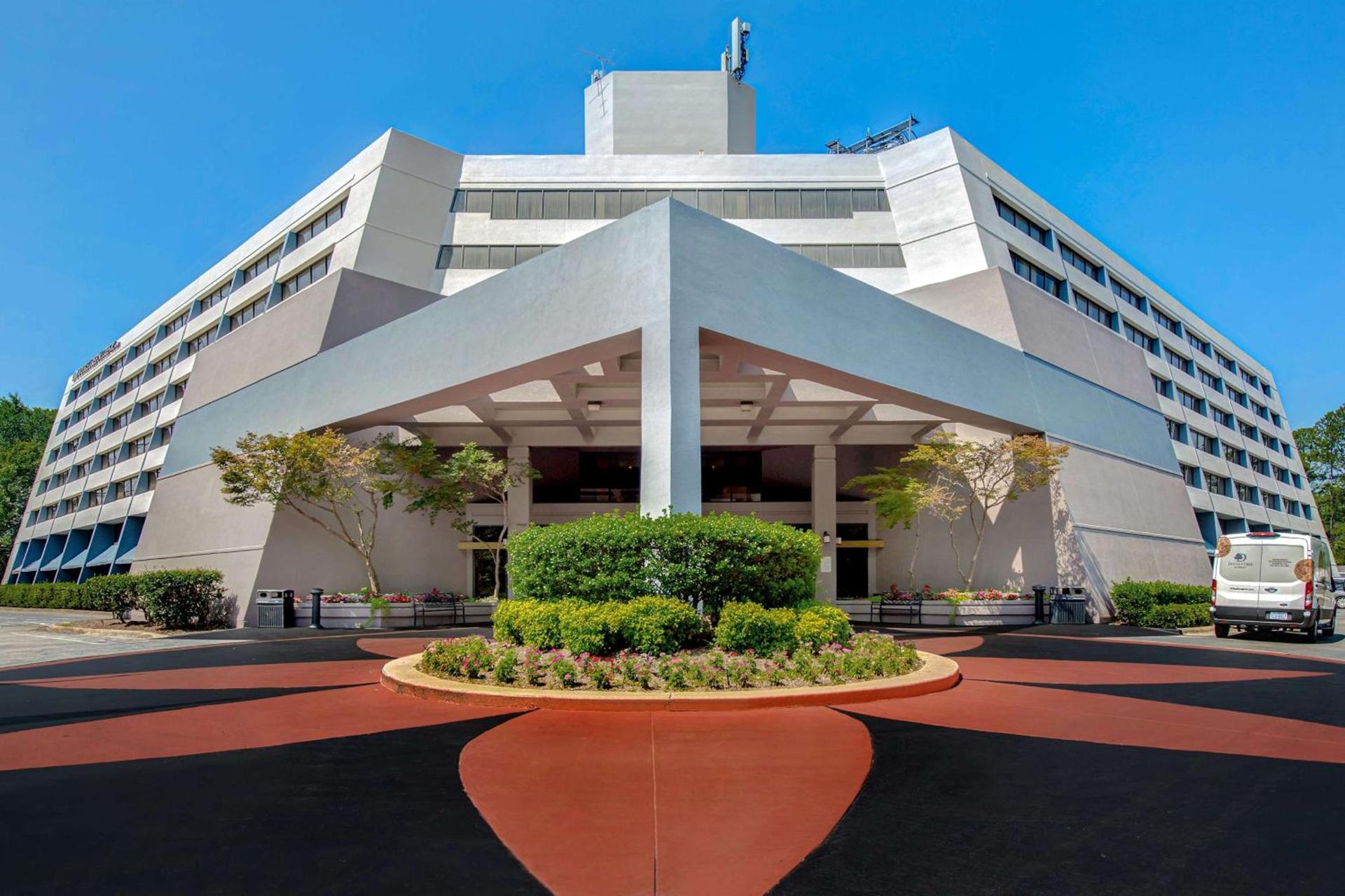 DoubleTree Suites by Hilton Raleigh-Durham photo 5