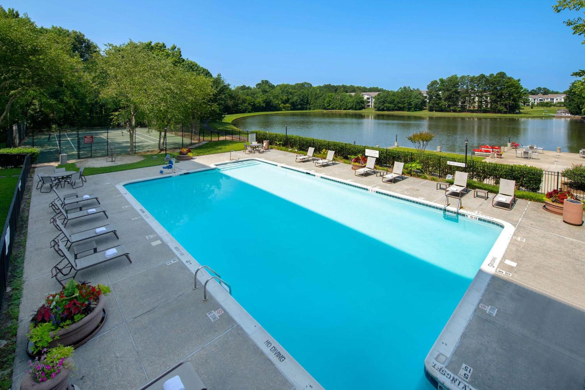 DoubleTree Suites by Hilton Raleigh-Durham photo 8