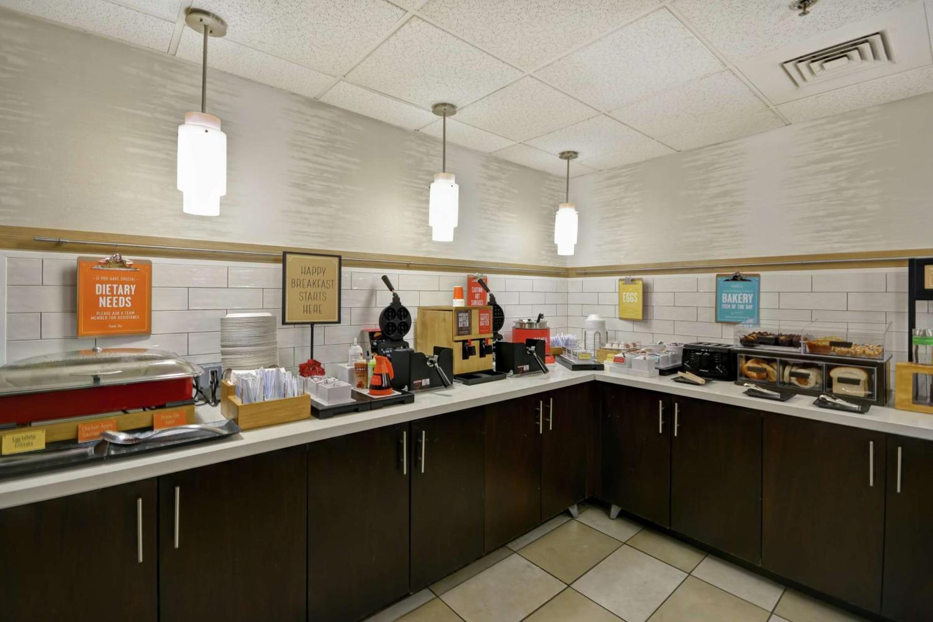 Hampton Inn Detroit Madison Heights South Troy photo 14