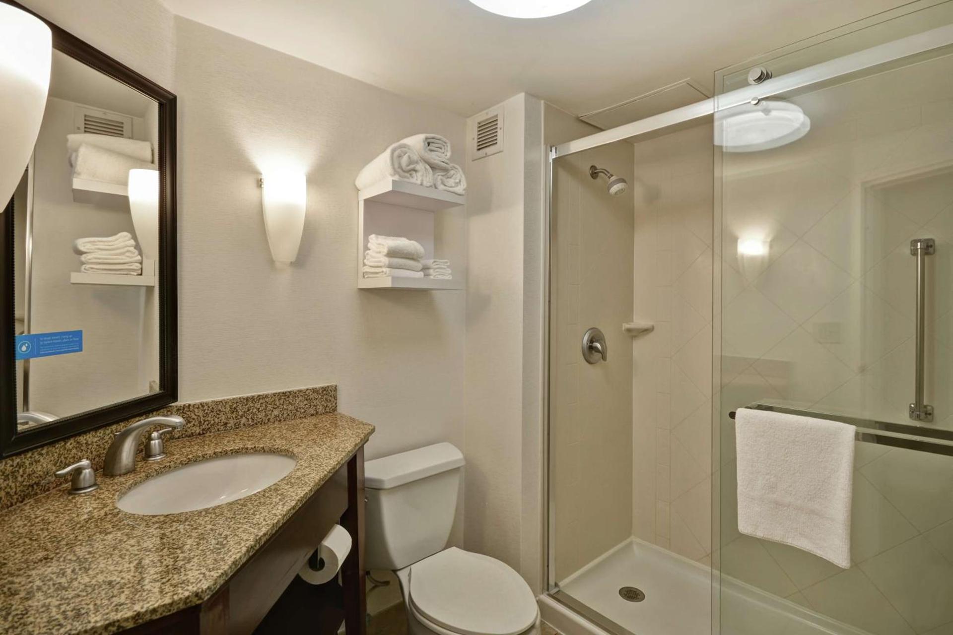 Hampton Inn Detroit Madison Heights South Troy photo 33