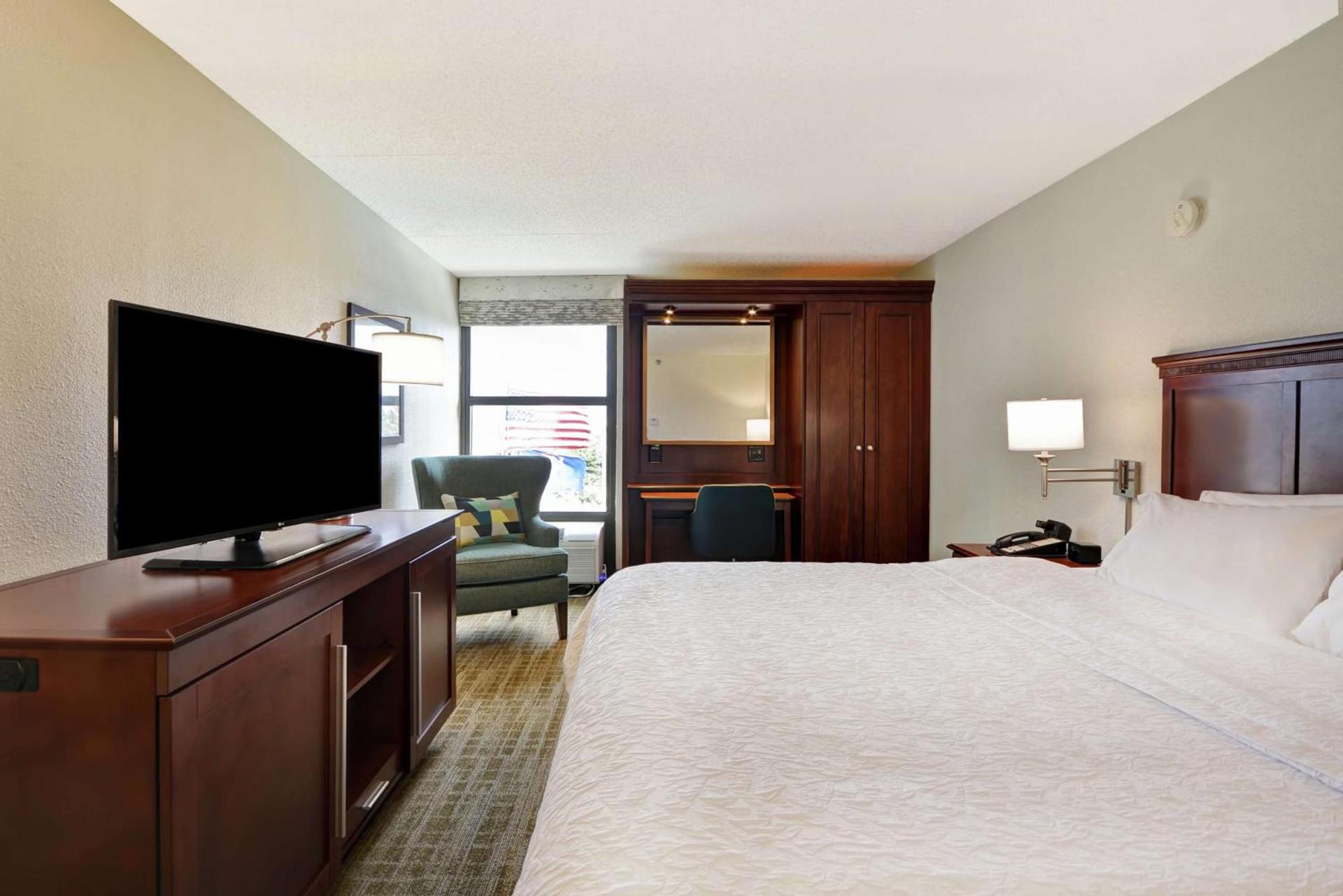 Hampton Inn Detroit Madison Heights South Troy photo 34