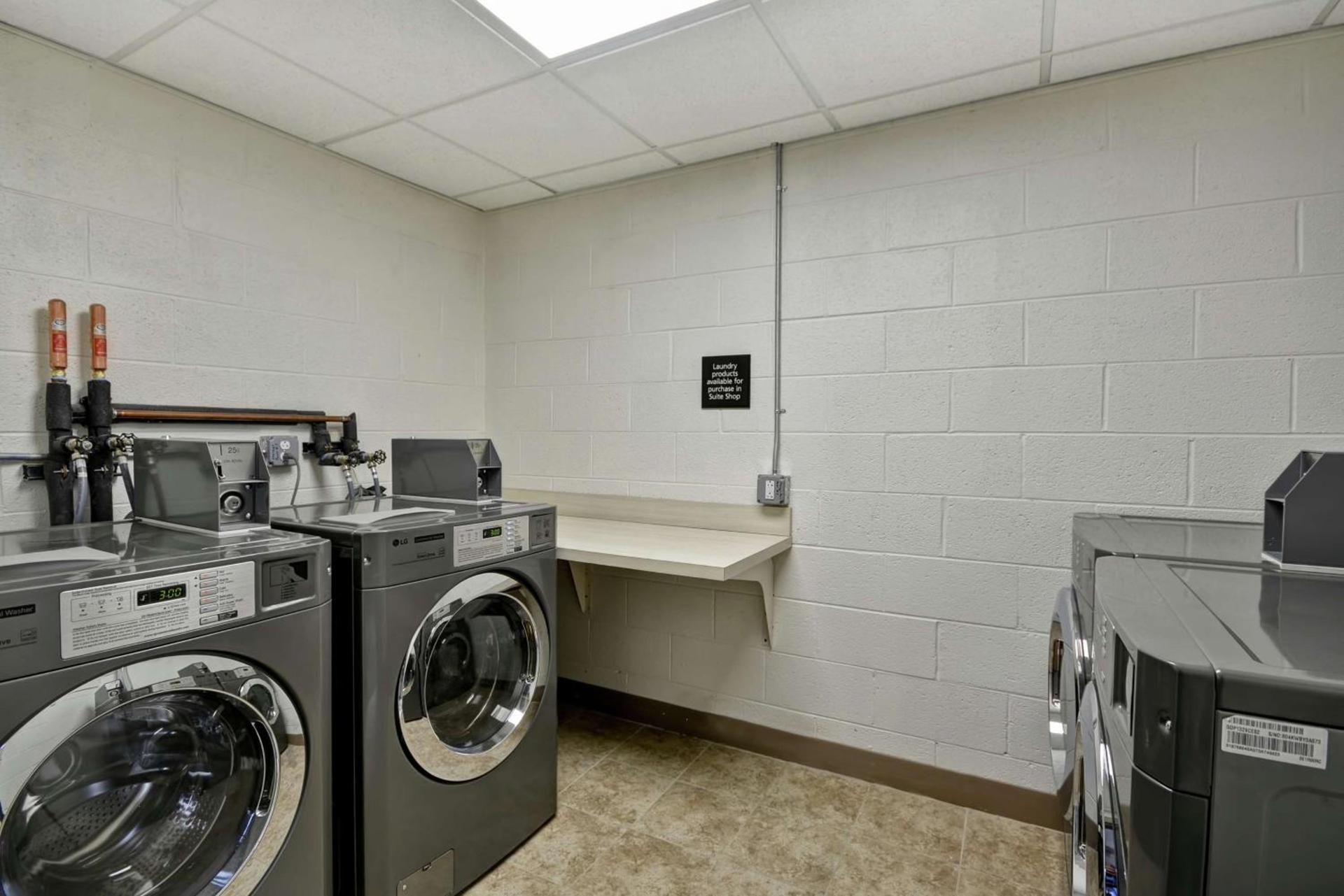 Hampton Inn Detroit Madison Heights South Troy photo 43