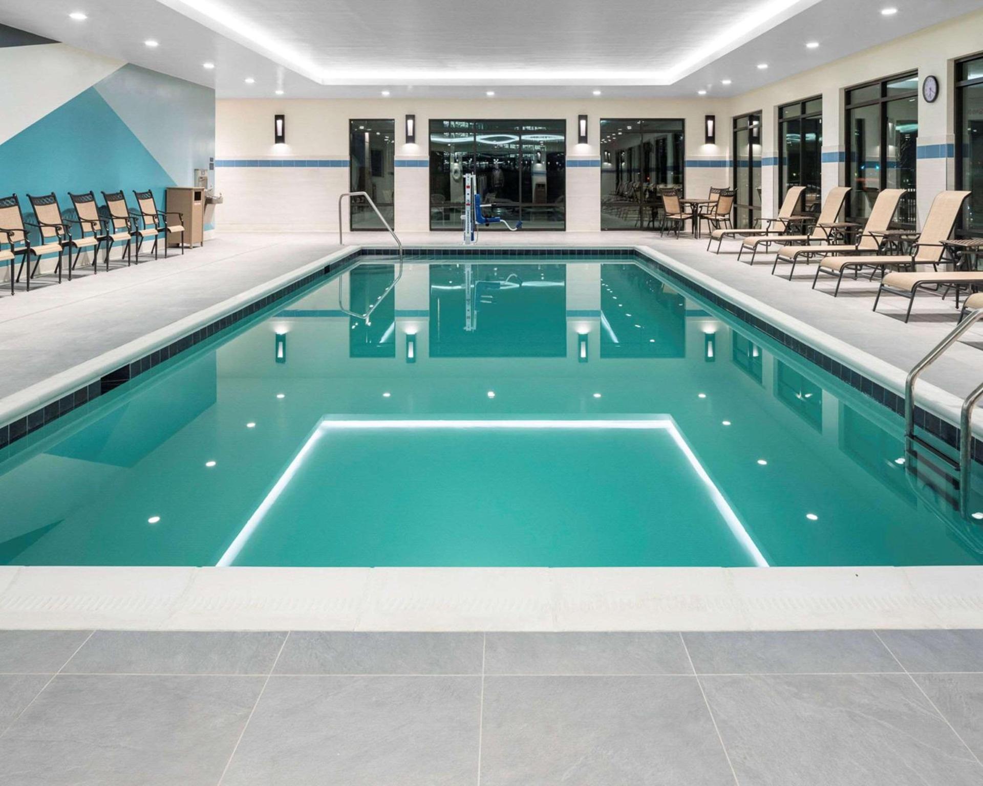 Hyatt Place Allentown - Lehigh Valley photo 10