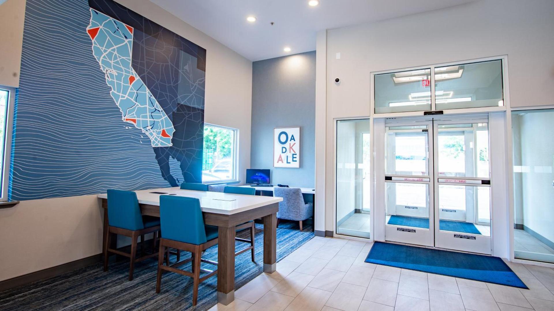 Holiday Inn Express Oakdale by IHG photo 8