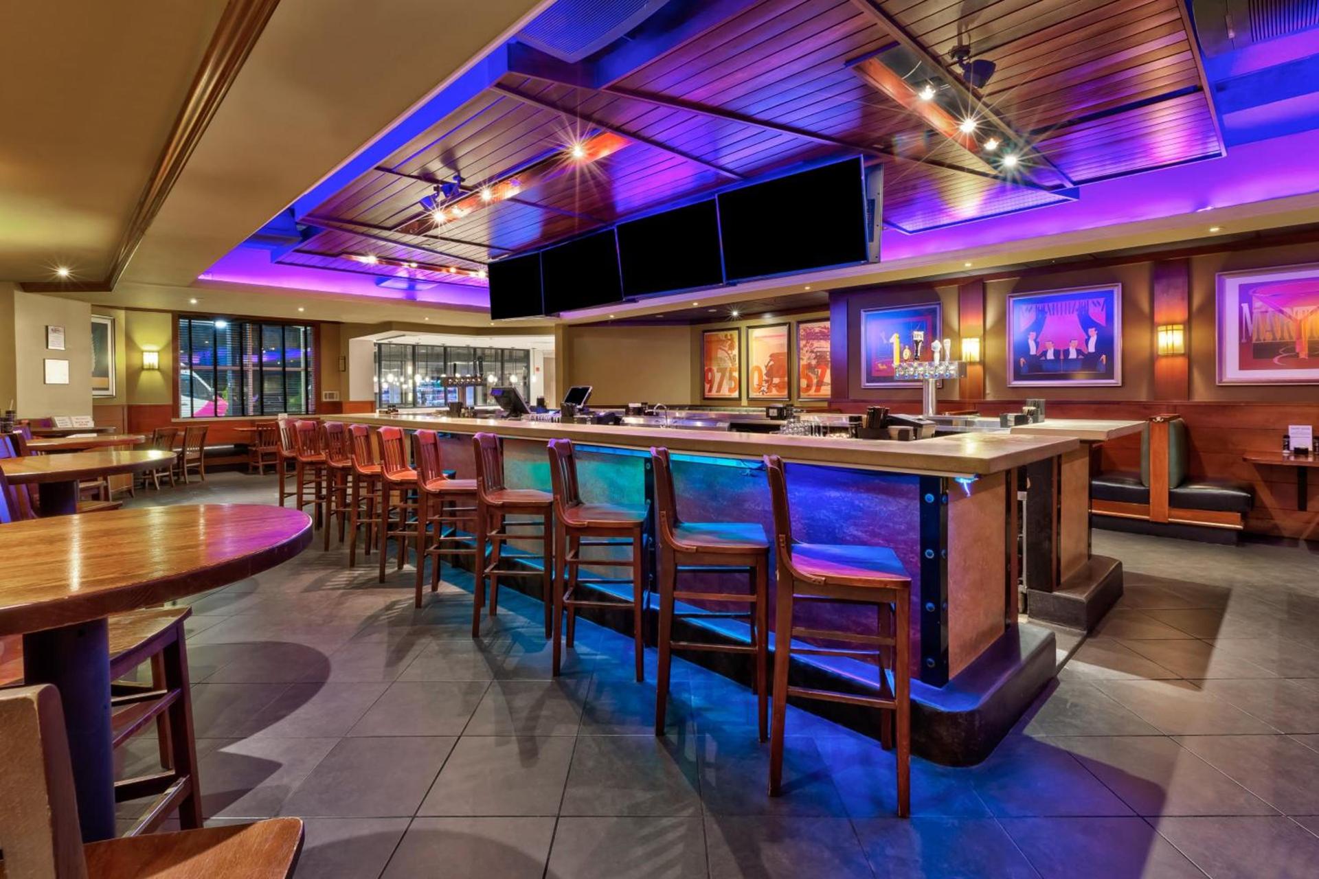 Crowne Plaza Dulles Airport by IHG photo 25