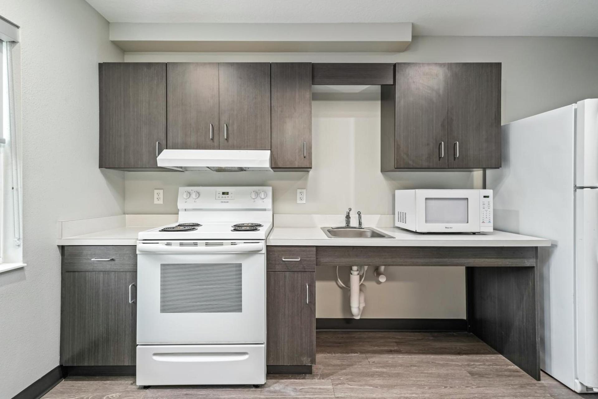 Baymont by Wyndham Ocala Suites photo 8