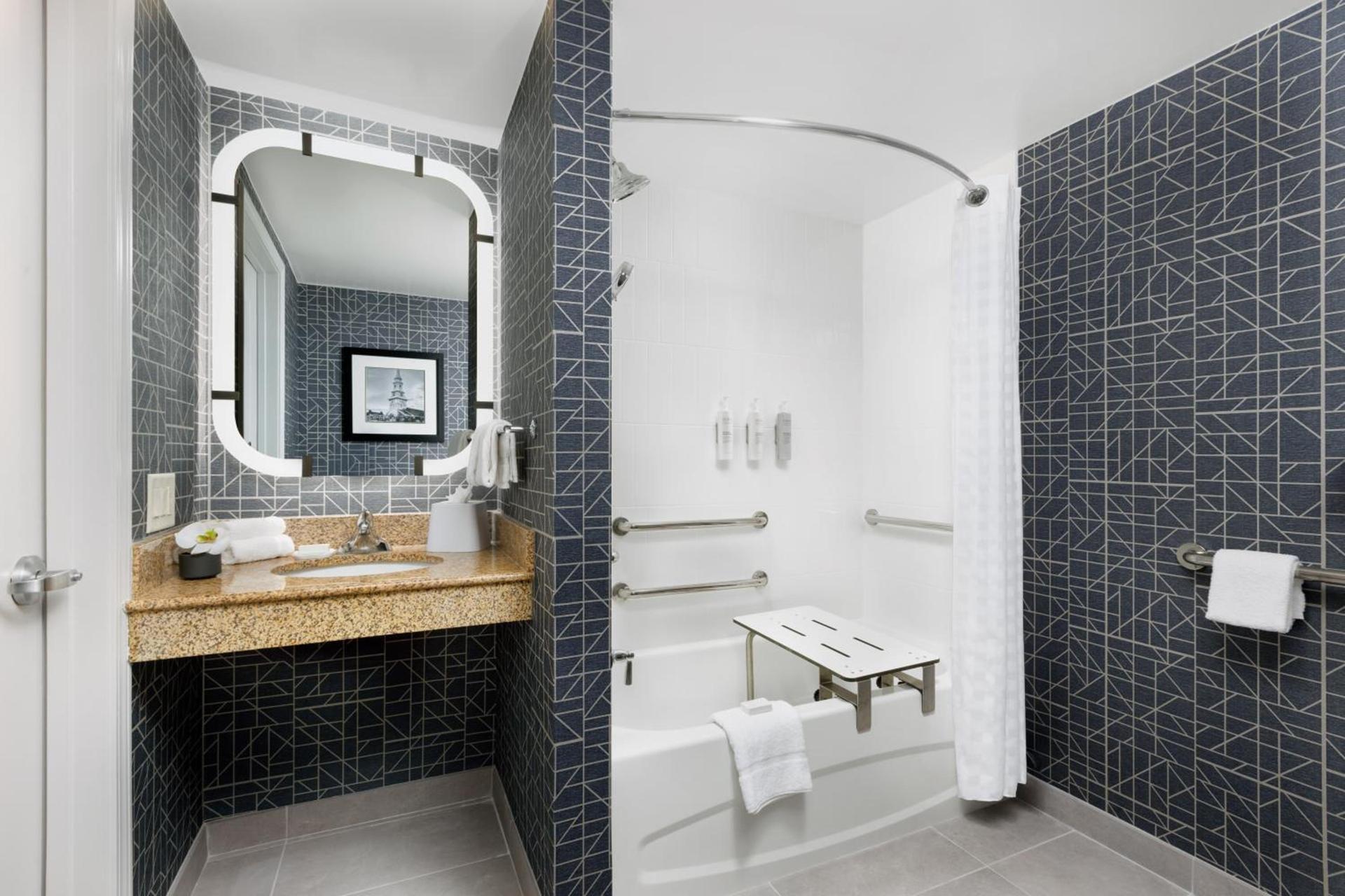 Homewood Suites by Hilton Portsmouth photo 63