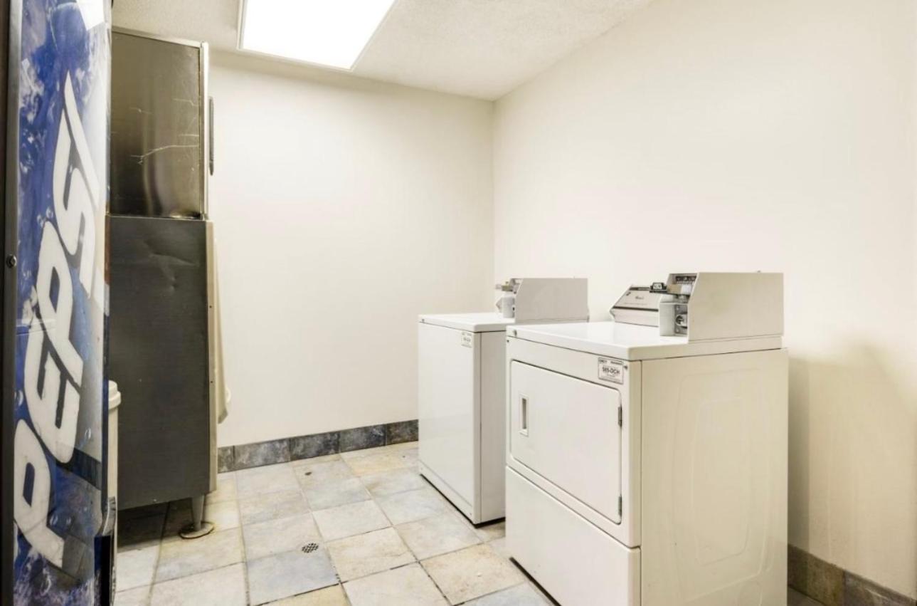 Ramada by Wyndham Lithia Springs Atlanta photo 38