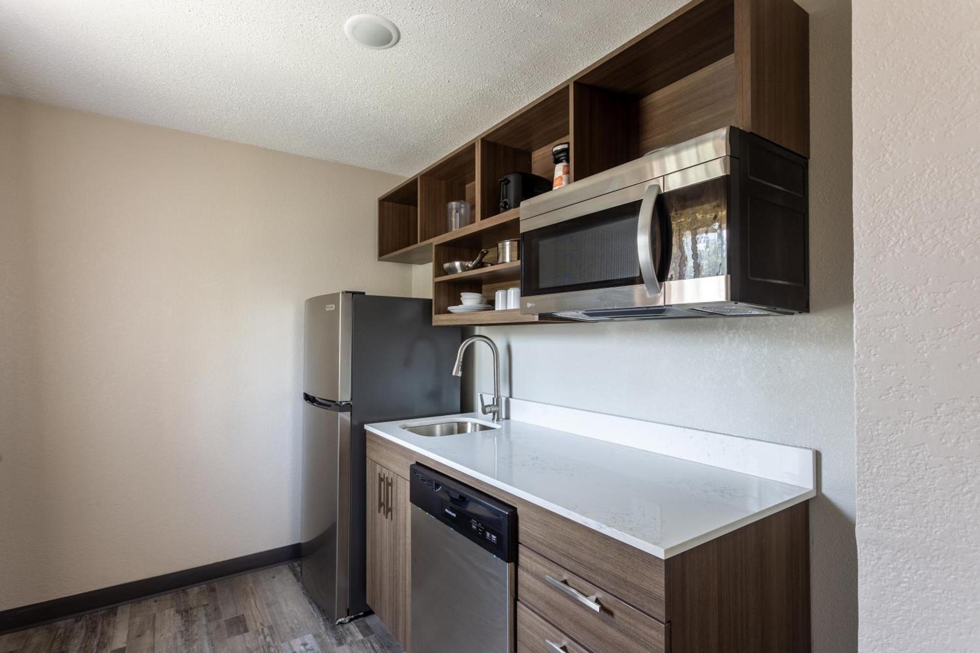MainStay Suites Bourbonnais - Kankakee photo 40