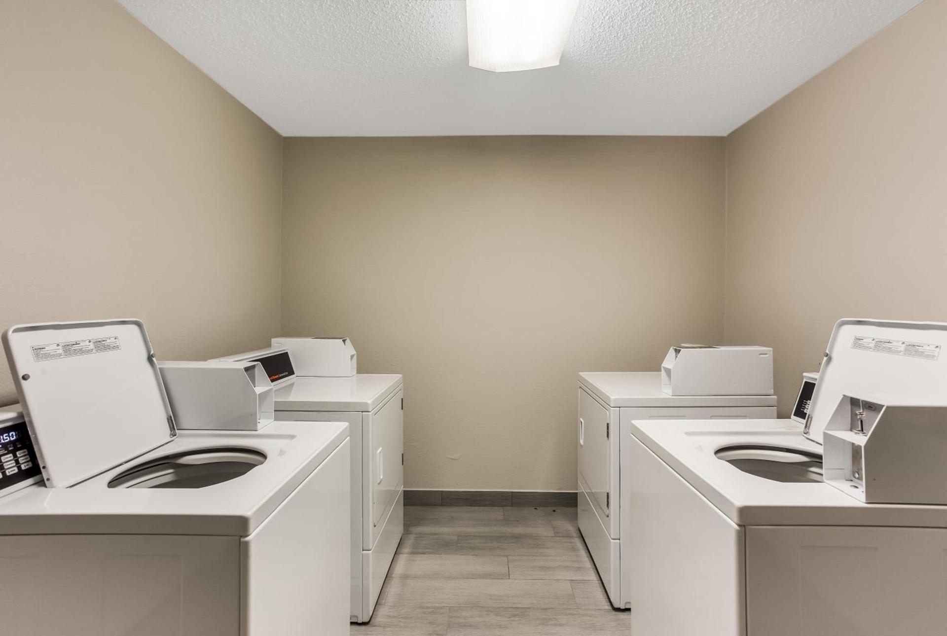 MainStay Suites Bourbonnais - Kankakee photo 16