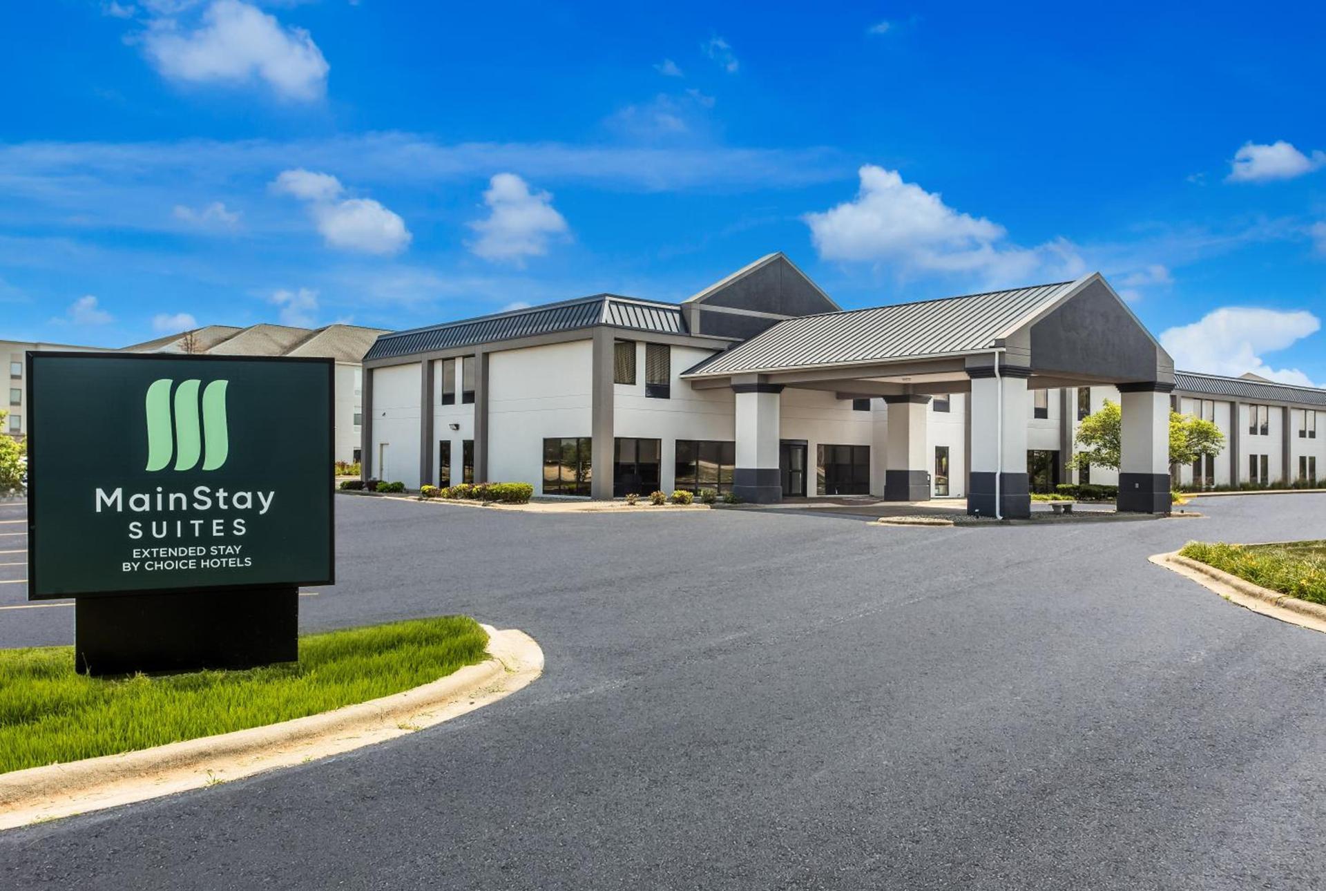 MainStay Suites Bourbonnais - Kankakee photo 42