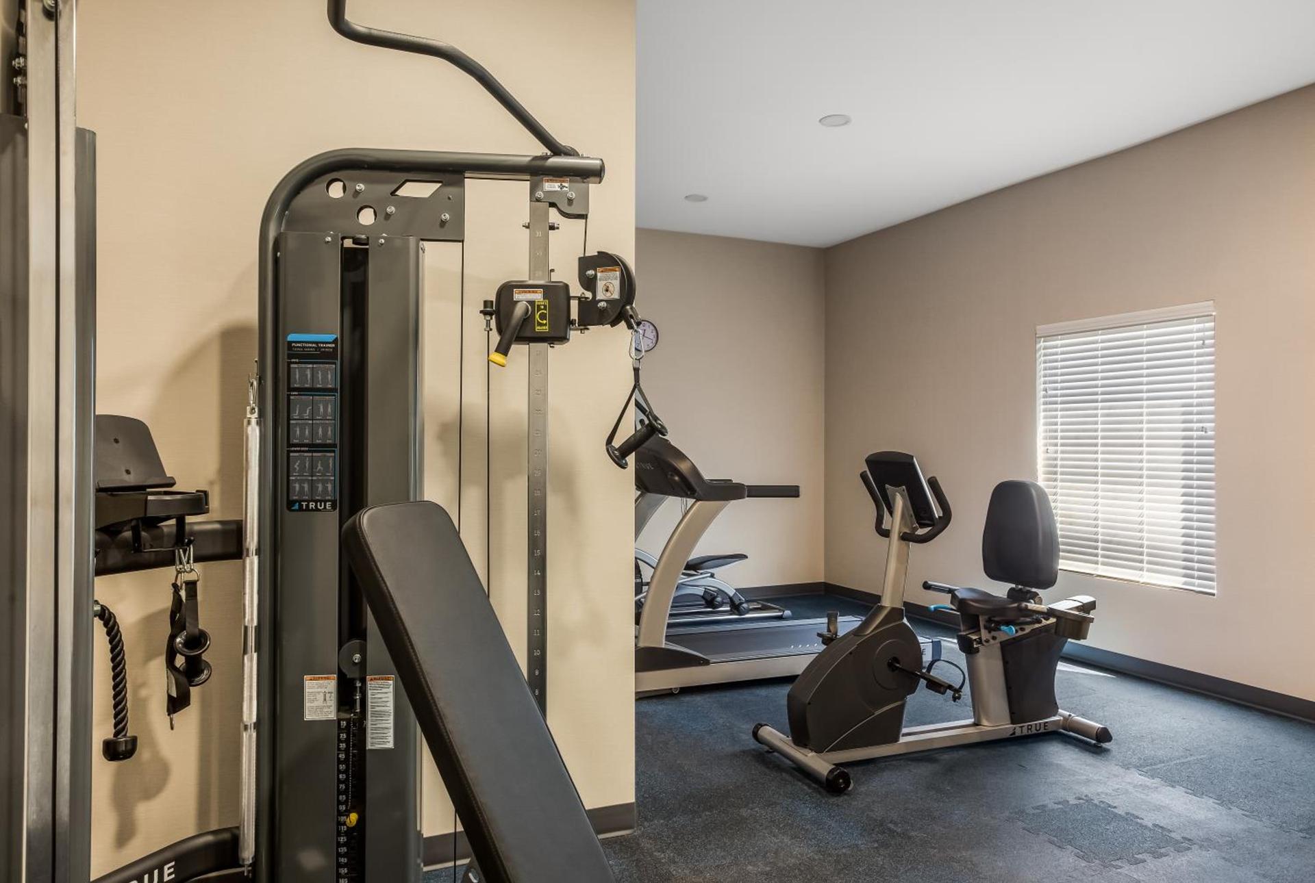 MainStay Suites Bourbonnais - Kankakee photo 20