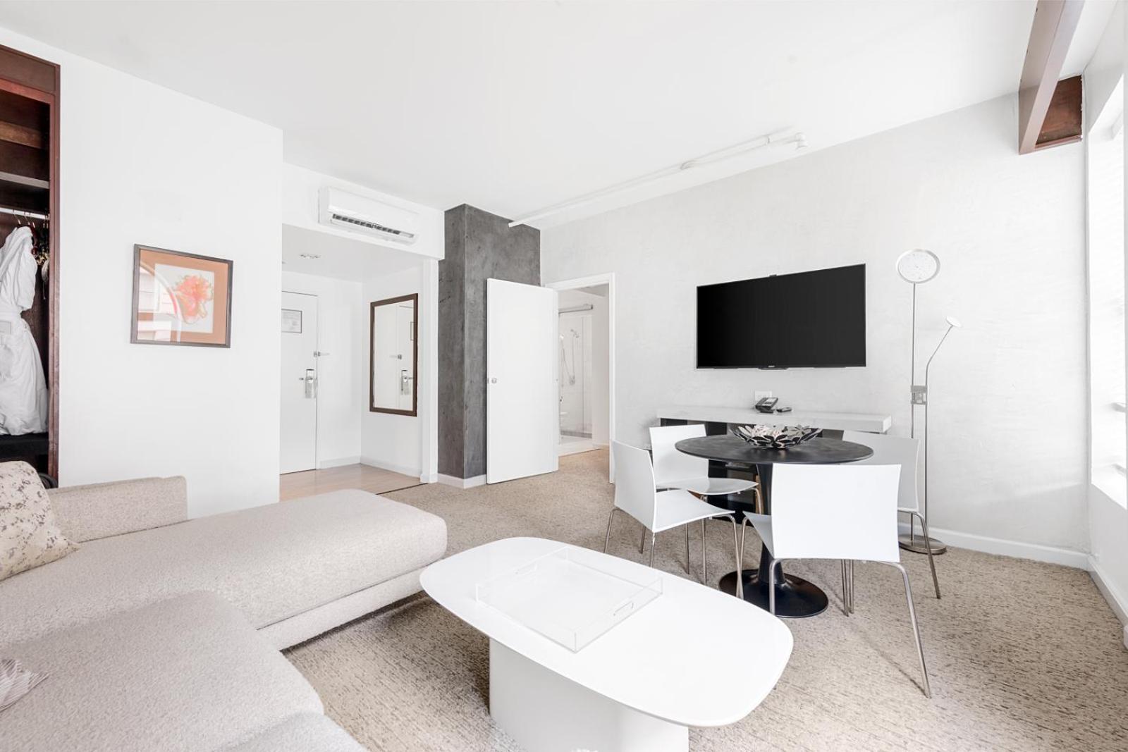The O Hotel, Trademark Collection by Wyndham photo 36