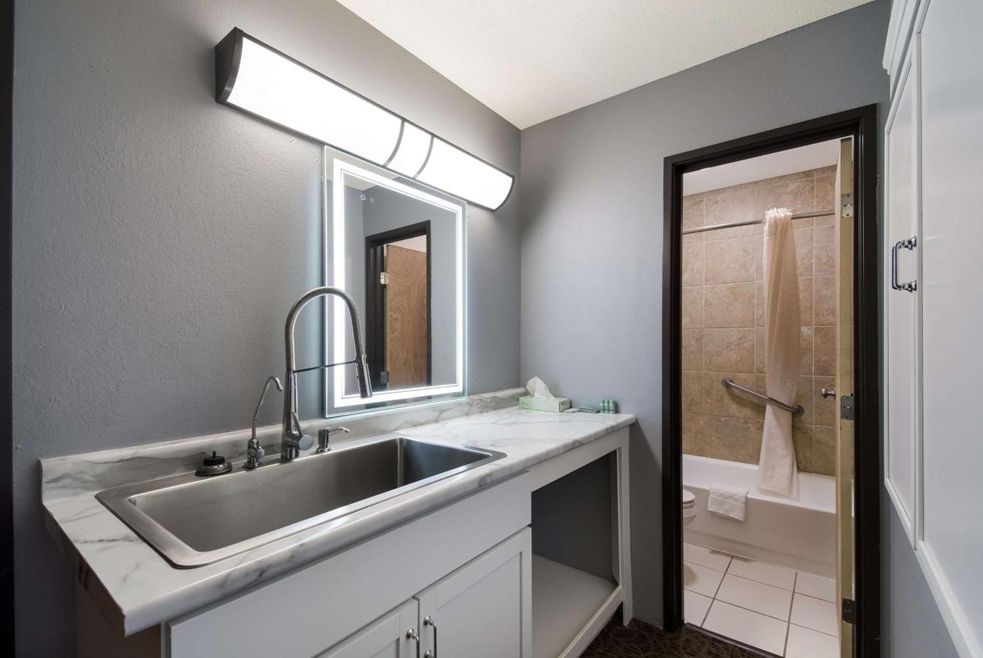 Best Western Bemidji photo 10