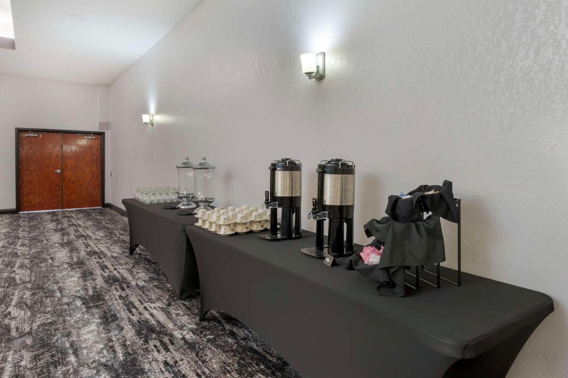 Best Western Plus Eau Claire Conference Center photo 34