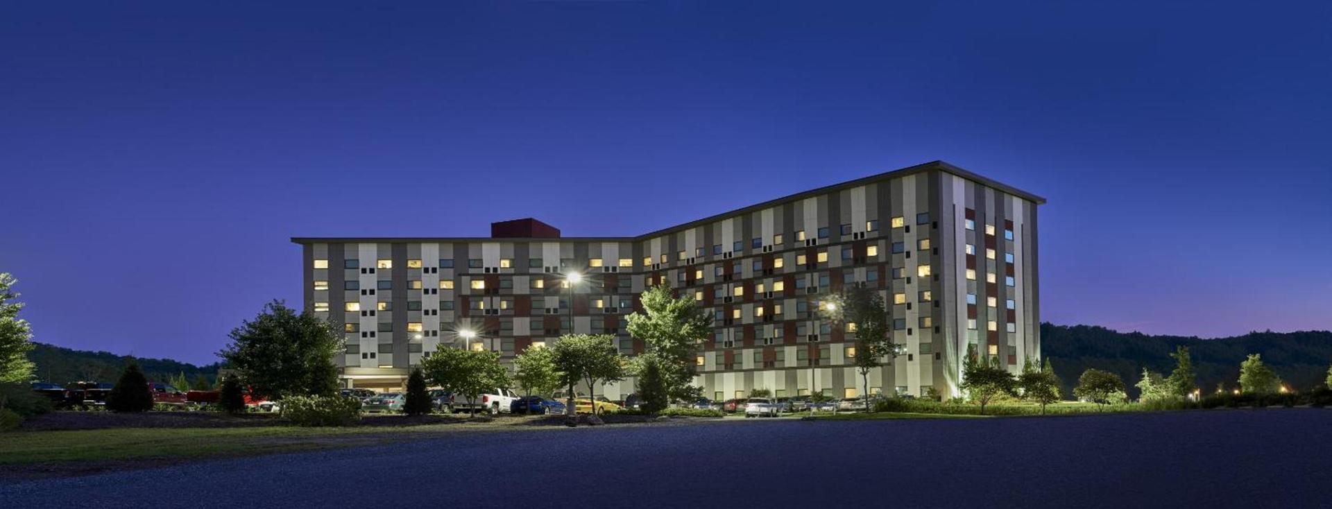 Harrah's Cherokee Valley River Hotel & Casino - A Caesars Rewards Destination photo 14