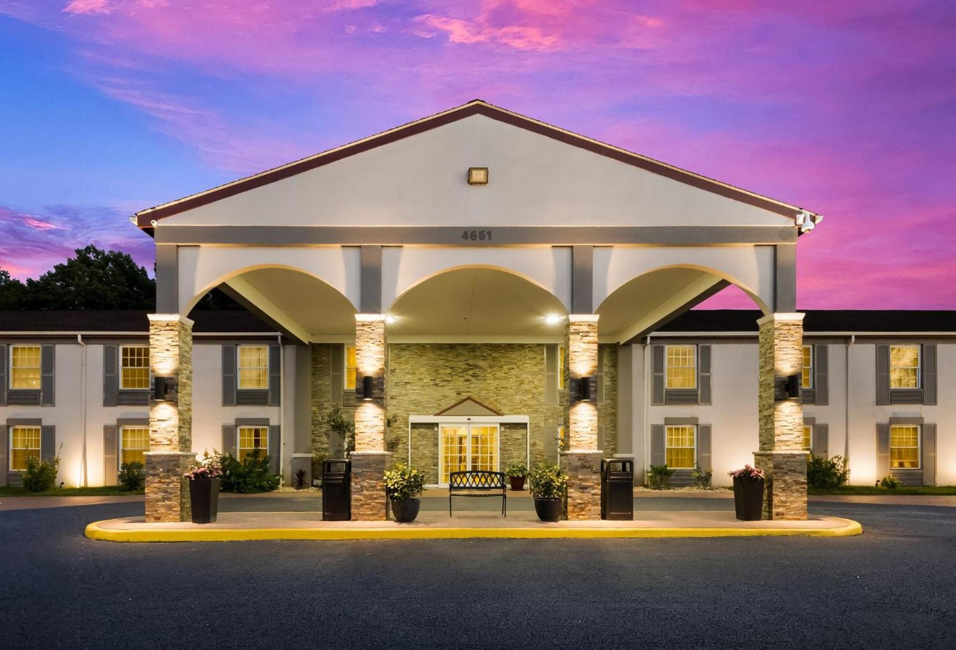 Red Roof Inn Dahlgren - Naval Base photo 2