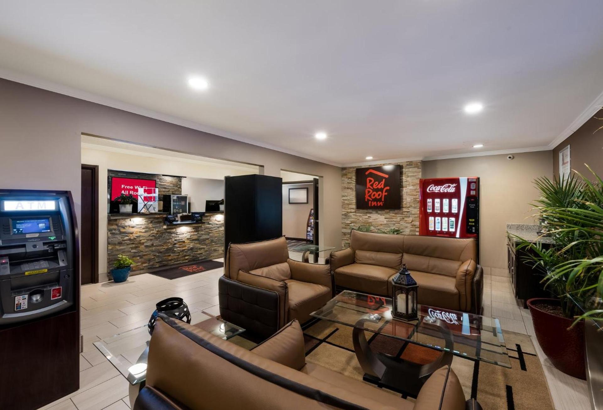 Red Roof Inn Dahlgren - Naval Base photo 19