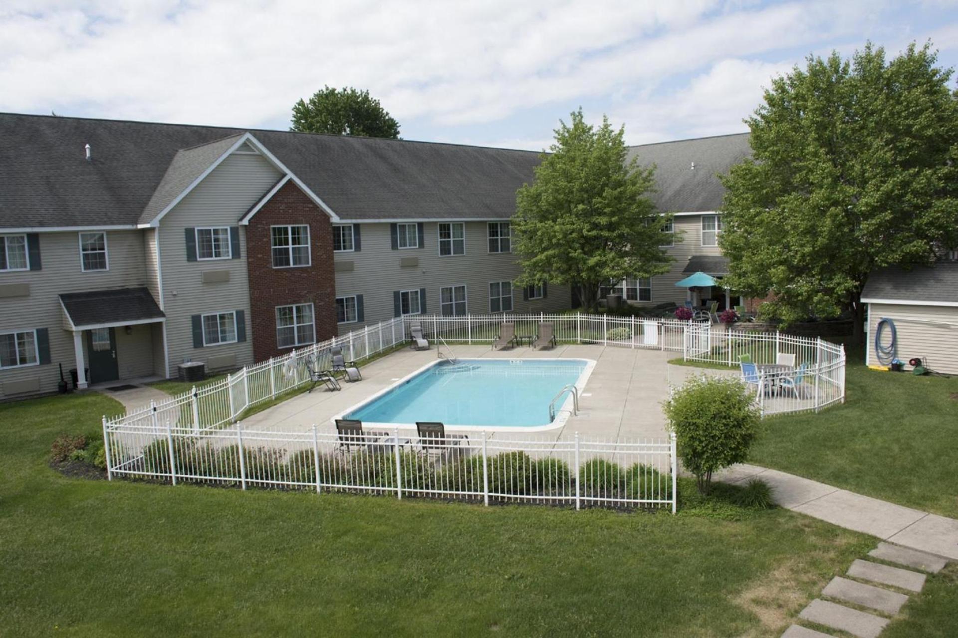 Cresthill Suites Syracuse photo 19