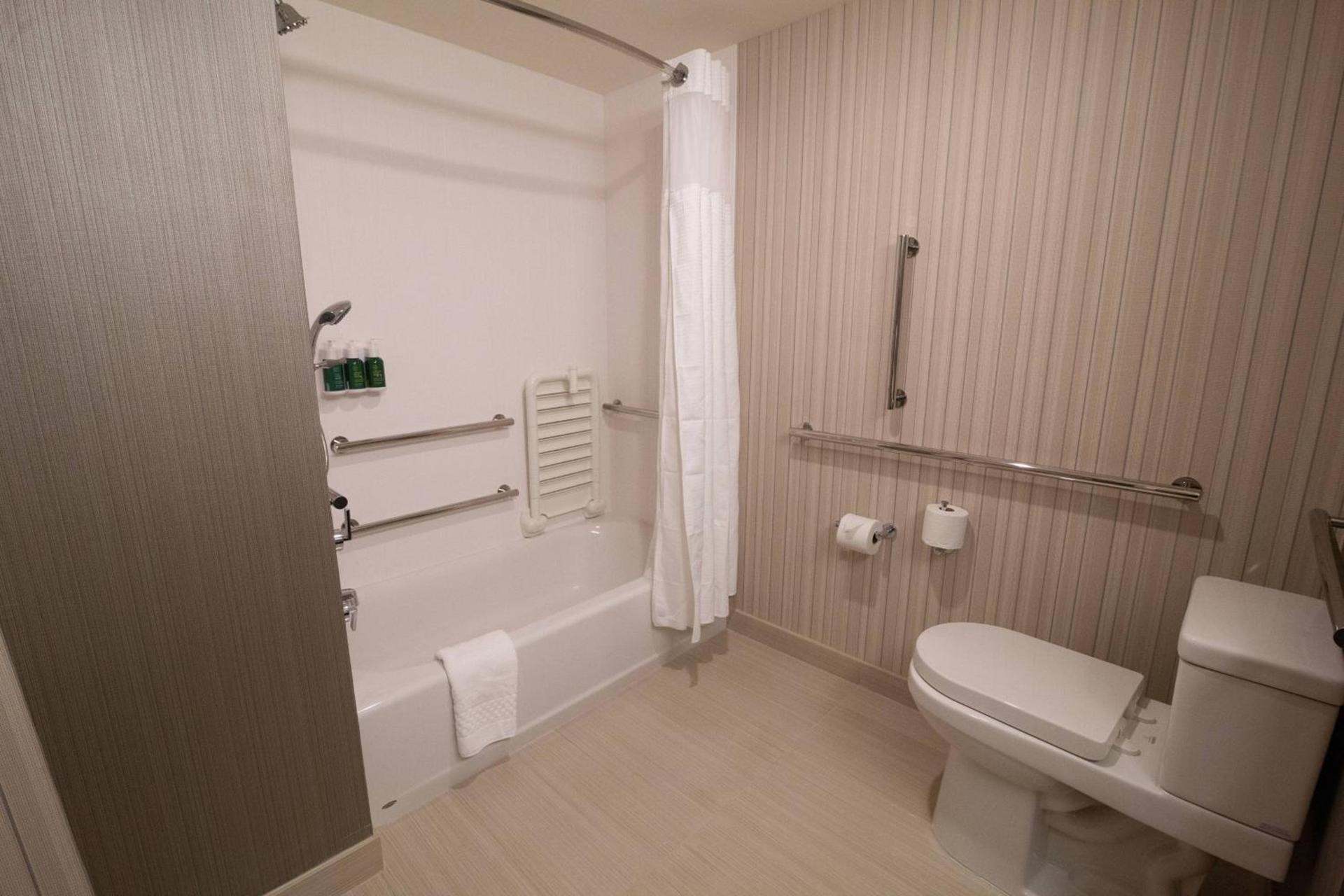Courtyard by Marriott Cartersville photo 18