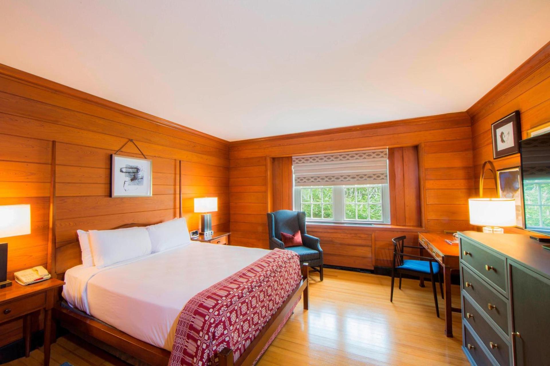 Williamsburg Lodge, Autograph Collection photo 5