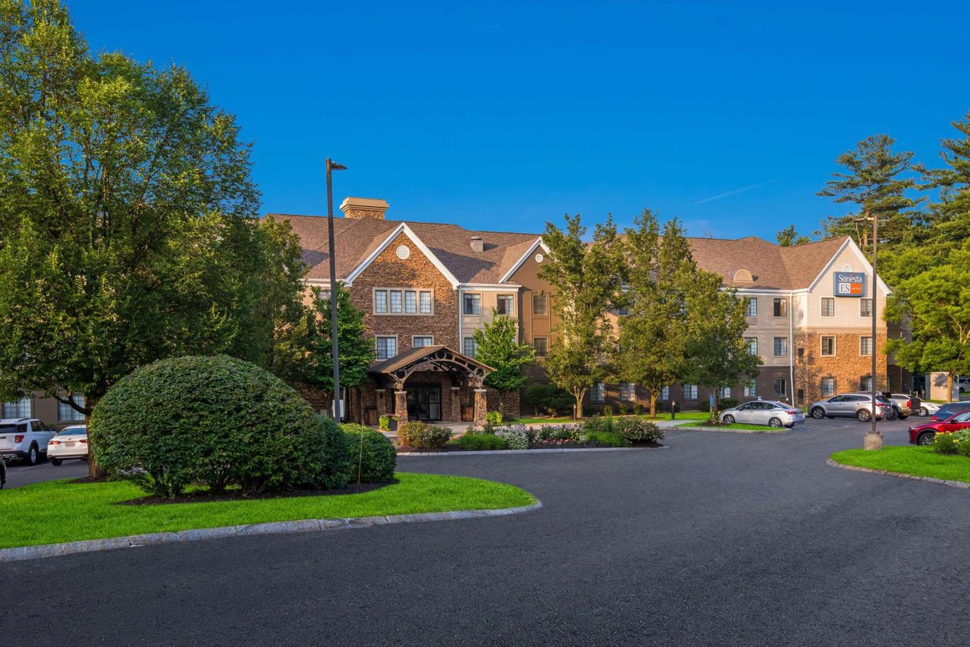 Sonesta ES Suites Andover Boston photo 3