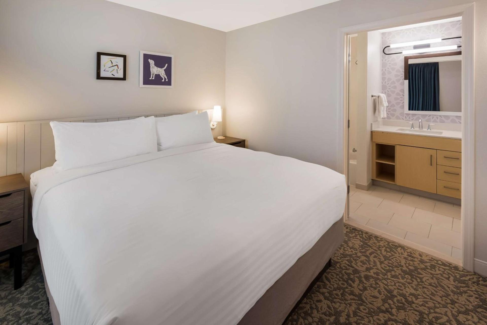 Sonesta ES Suites Andover Boston photo 25