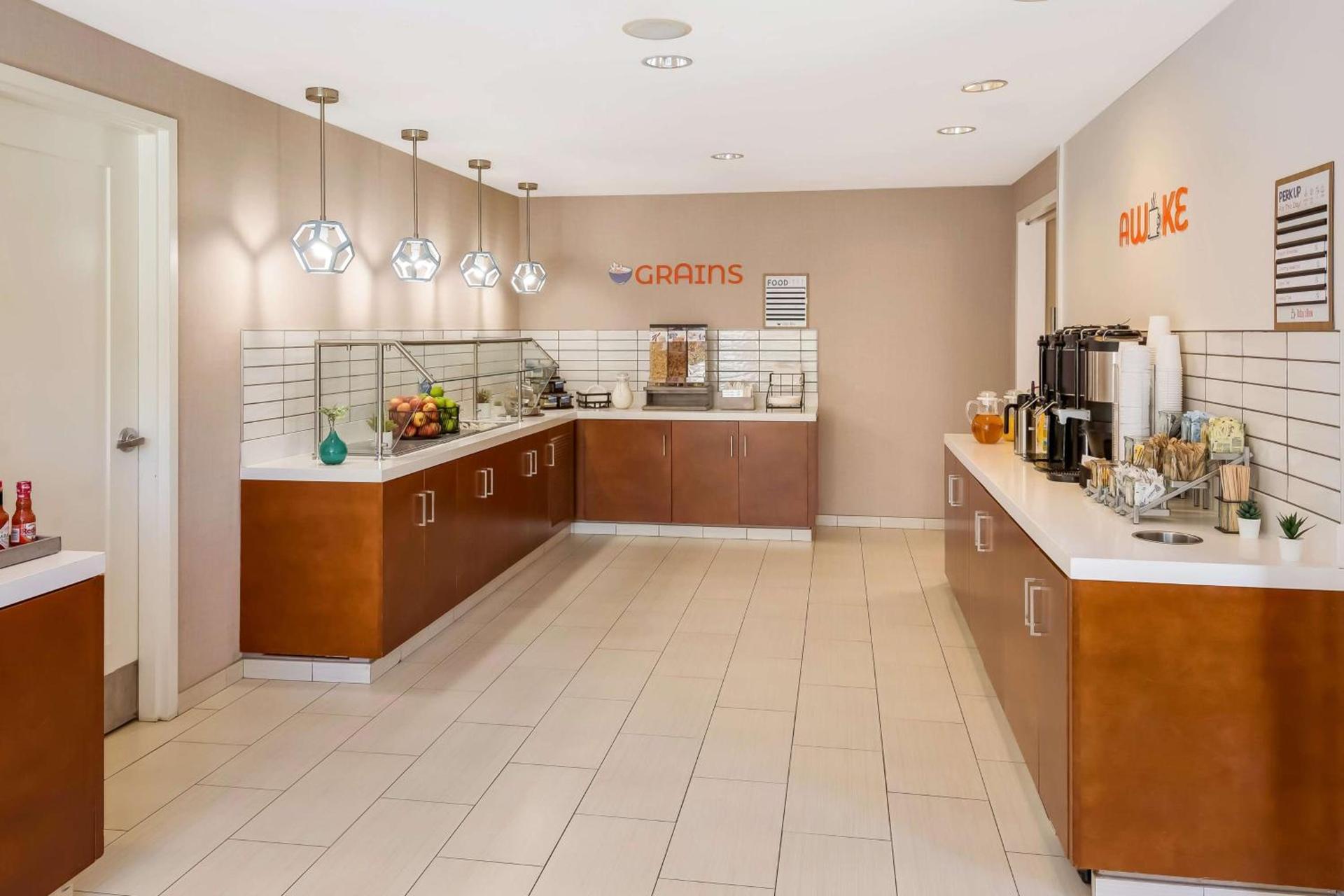 Sonesta ES Suites Andover Boston photo 48
