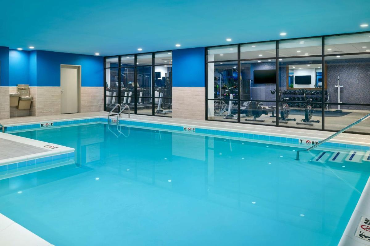 Hampton Inn Towson Downtown photo 16