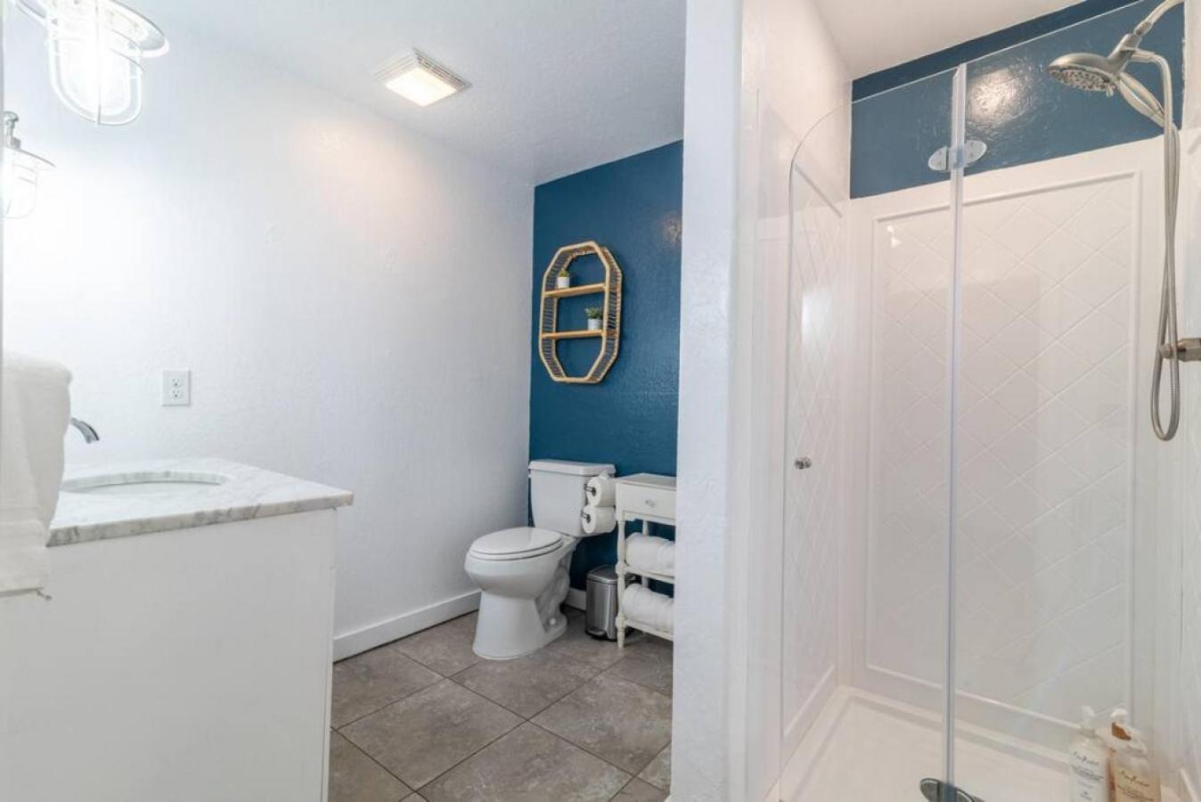 Downtown Studio 2 at Beer Ranch Project Inn photo 9