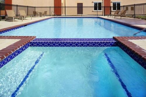 Four Points by Sheraton Houston Hobby Airport photo 2