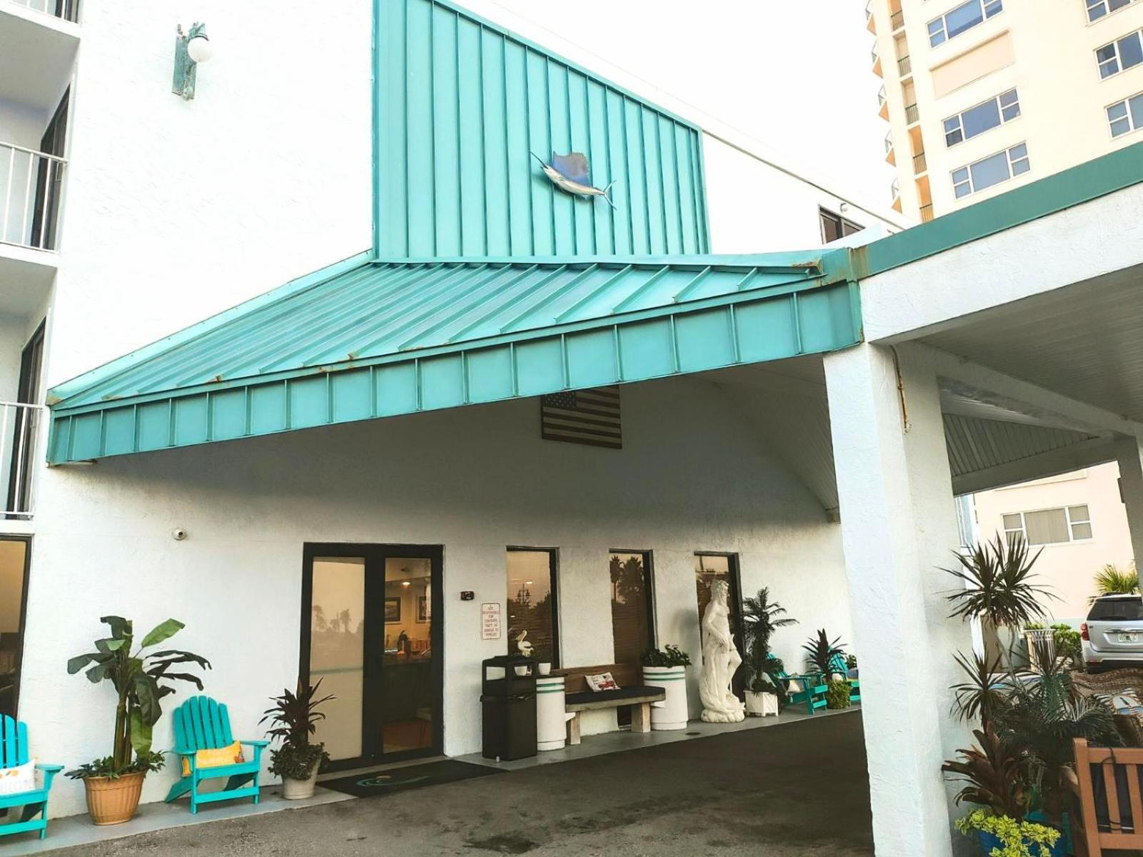 Beachside Hotel photo 46