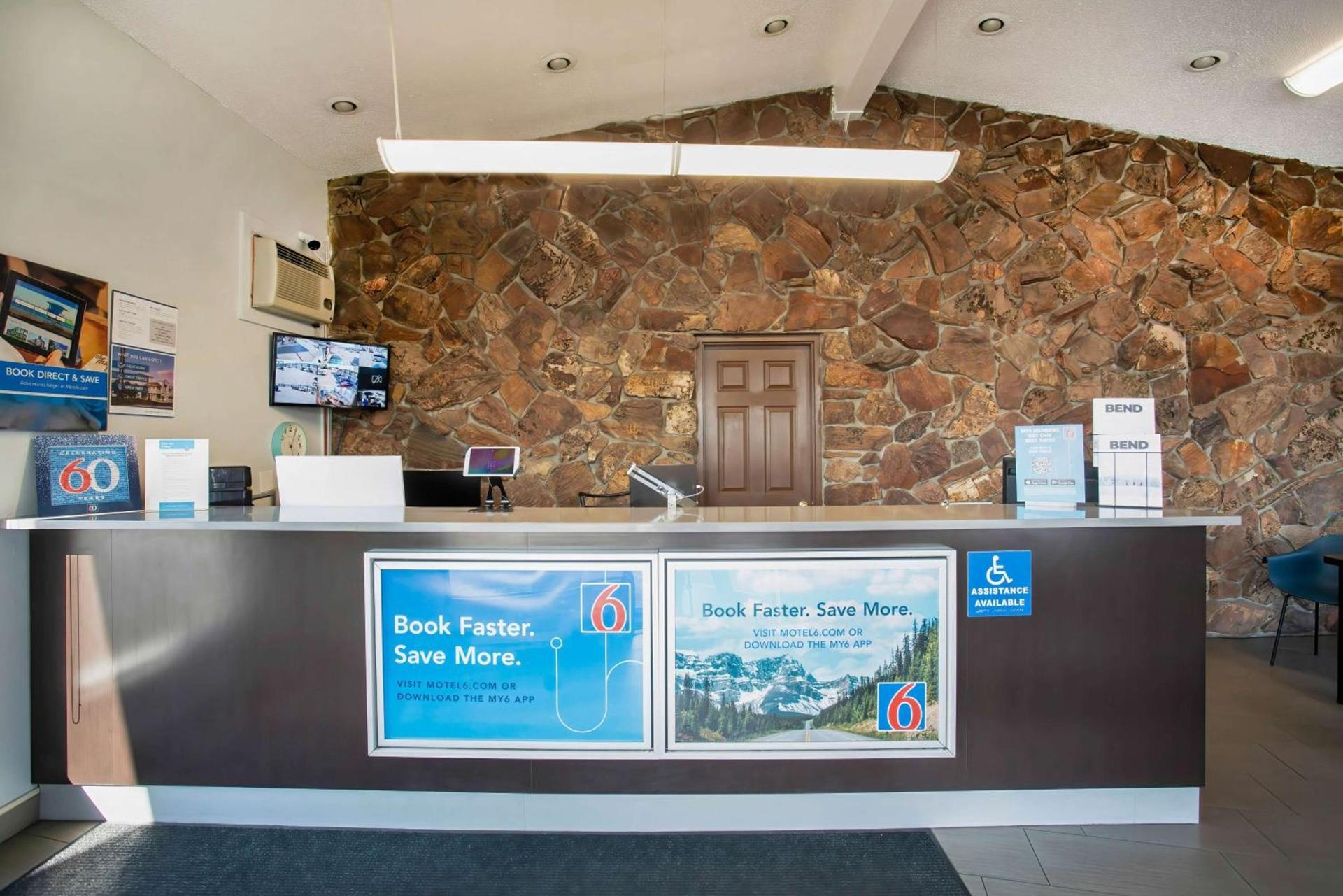 Motel 6-Bend, OR photo 24