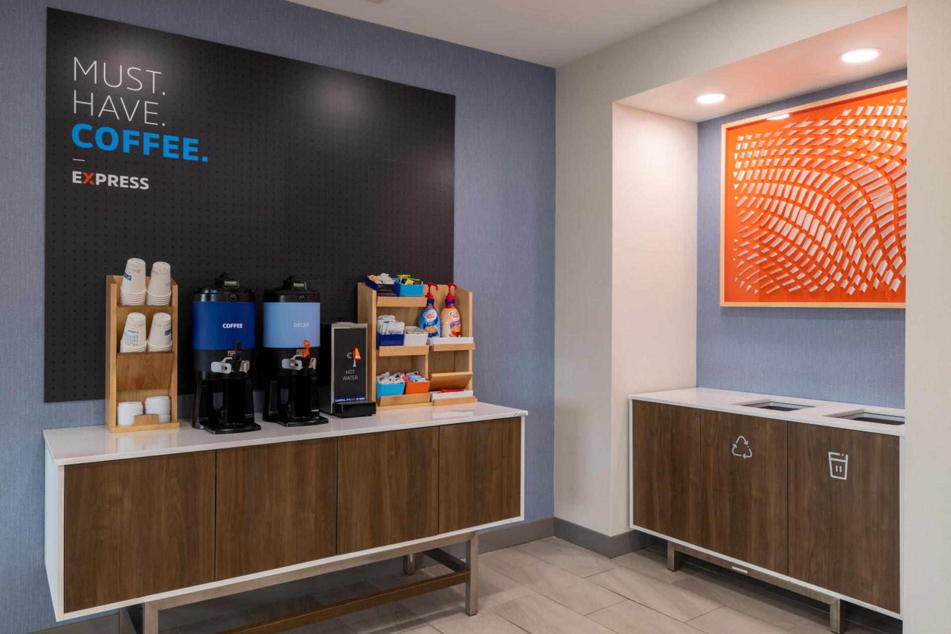 Holiday Inn Express Rochester South - Mayo Area by IHG photo 9