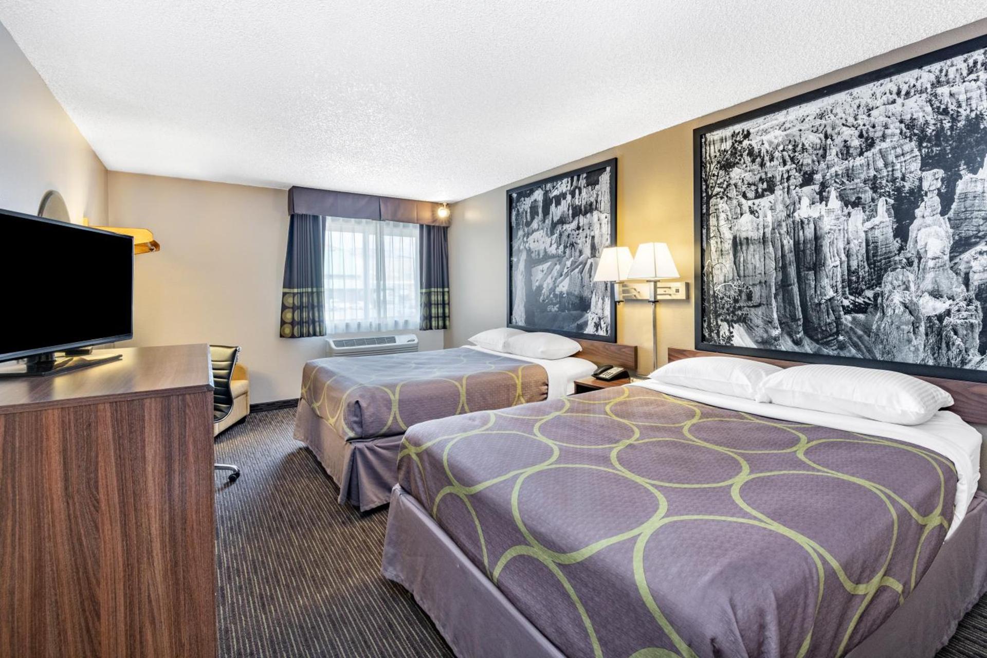Super 8 by Wyndham Richfield UT photo 31