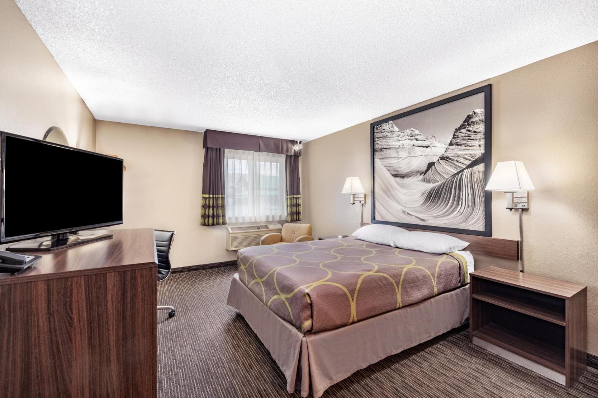 Super 8 by Wyndham Richfield UT photo 33