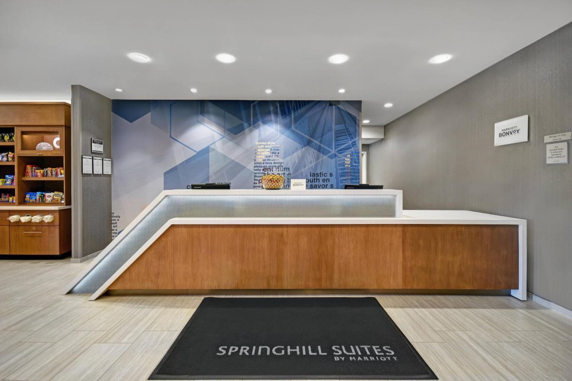 SpringHill Suites by Marriott St. Paul Arden Hills photo 4