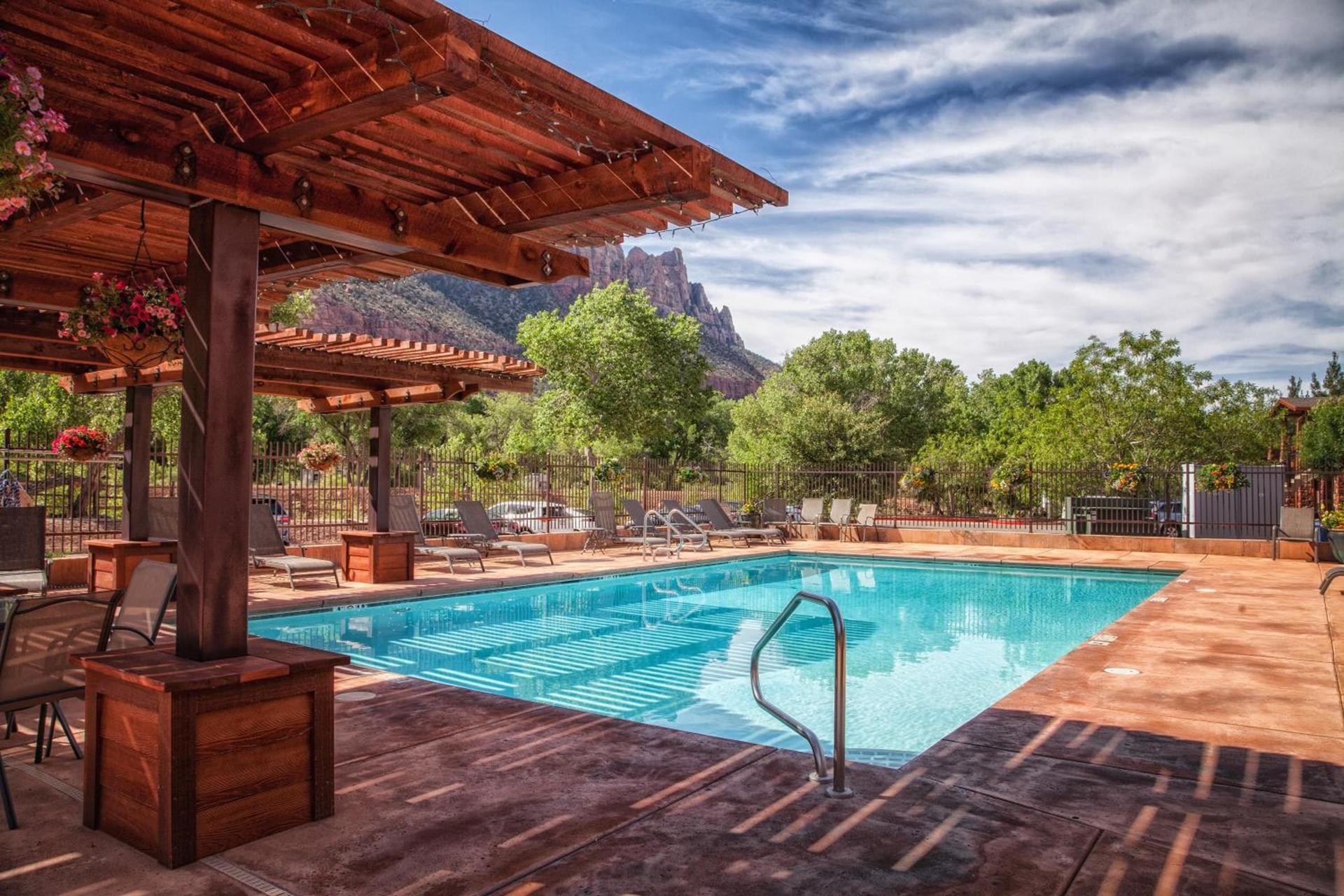Cable Mountain Lodge photo 4