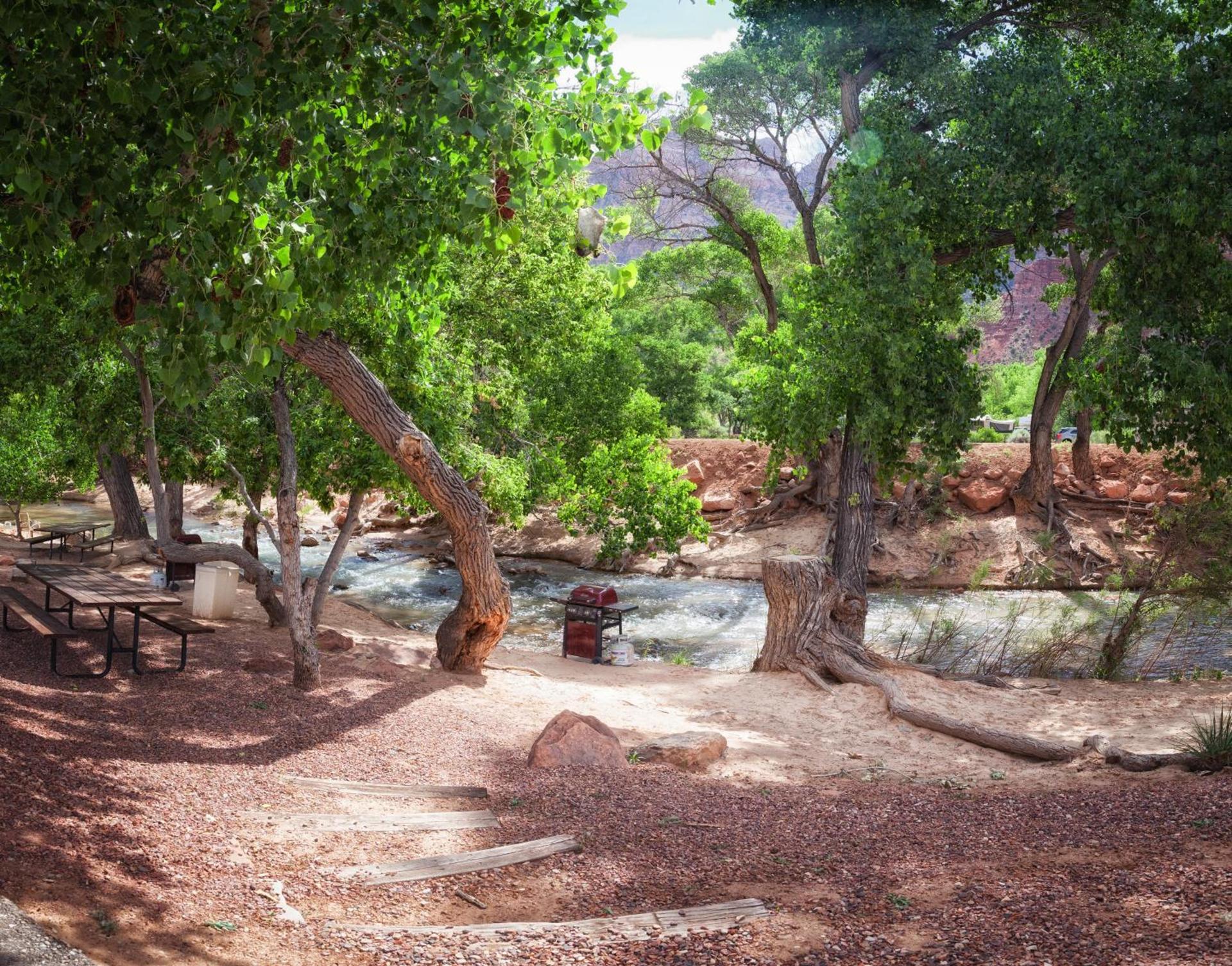 Cable Mountain Lodge photo 21