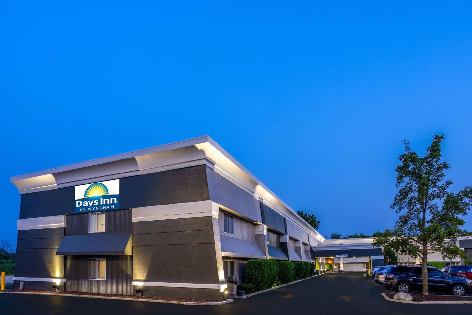 Days Inn by Wyndham Pleasant Prairie Kenosha photo 4