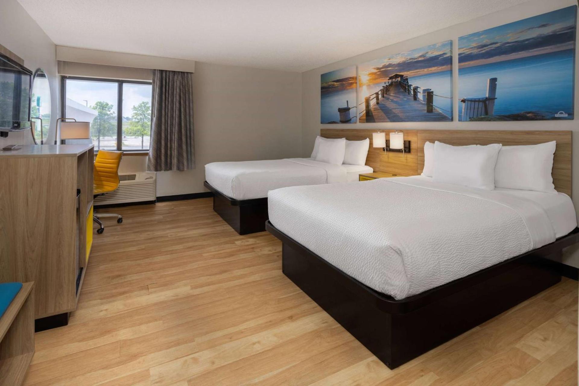 Days Inn by Wyndham Pleasant Prairie Kenosha photo 15
